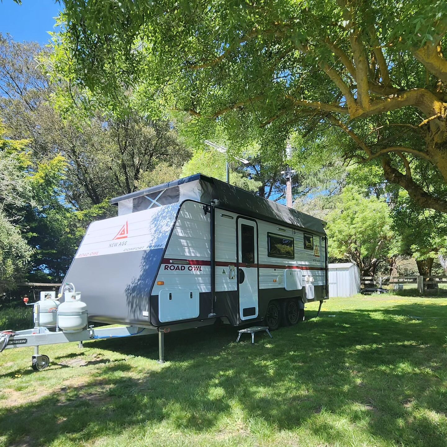 RONNIE all set up for when the family visit 😊. We hope you have a great party with all your family Sally 🥳🍾

www.adventurecaravanhire.com.au

#adventurecaravanhire #extraaccommodation #ballaratsmallbusiness #ballarat #jaycoaustralia #jayco #family