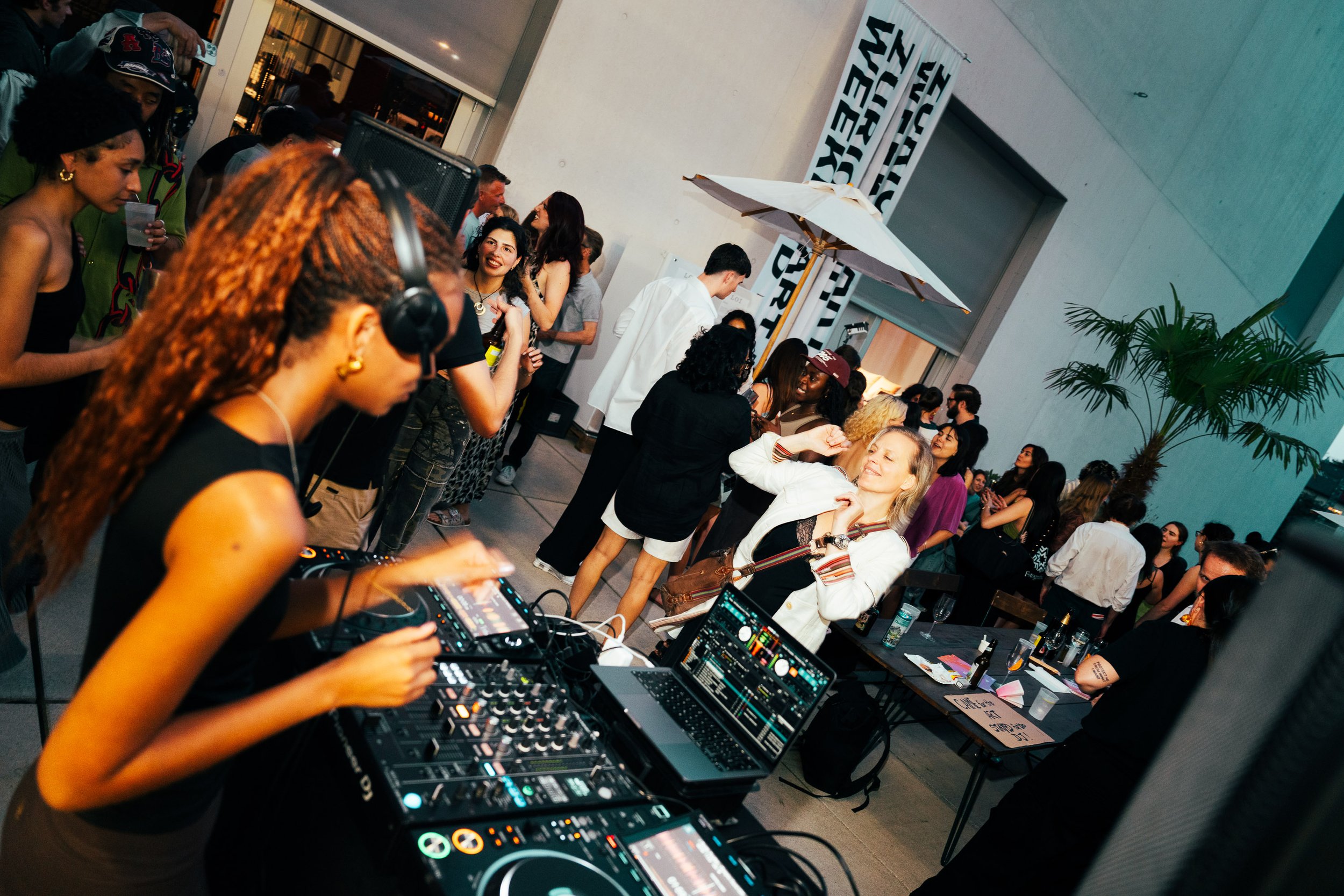 Löwenbräukunst – Opening Party