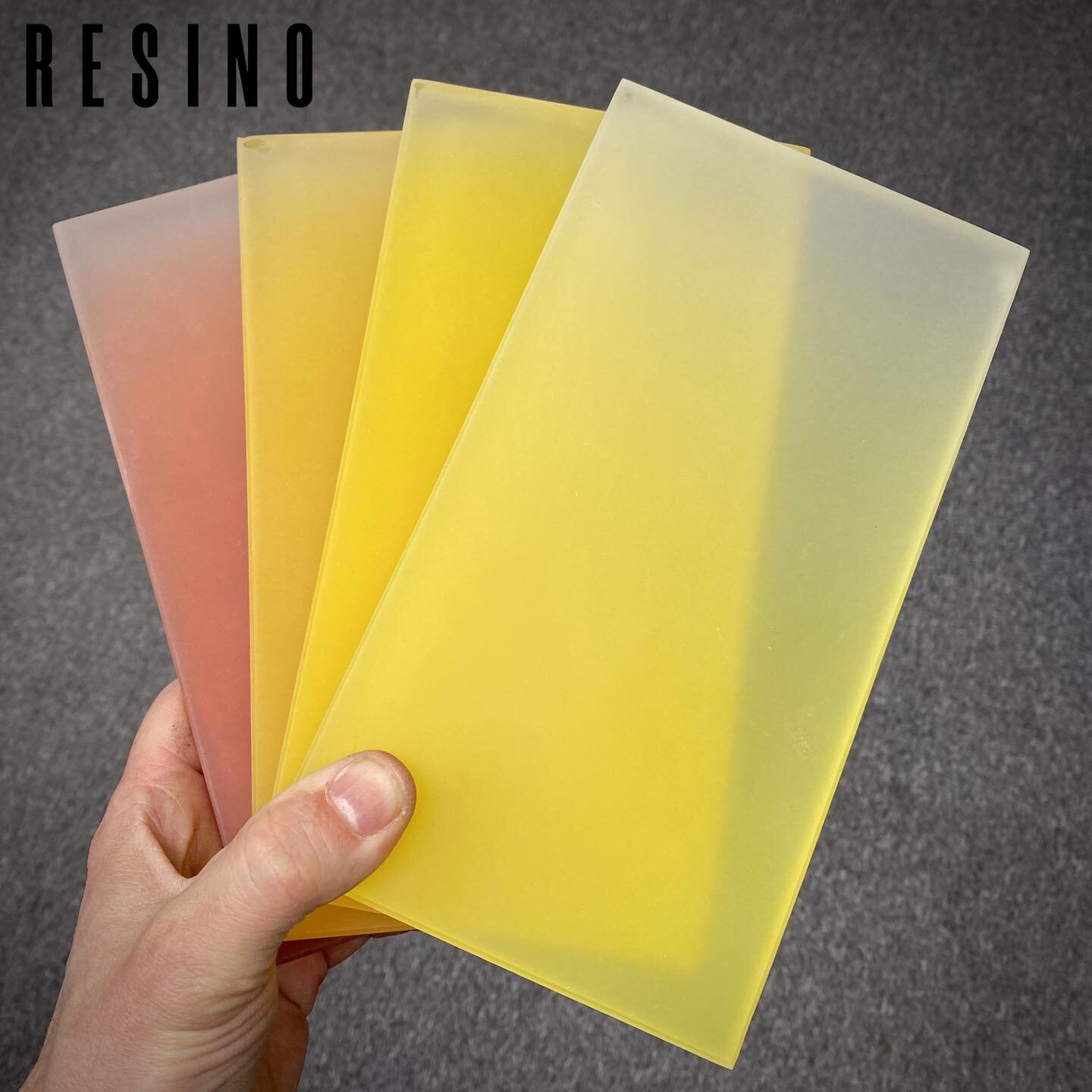 Blend/colour fade samples for some large cupboard door fronts. We produce a lot of samples/testing to get the perfect look before production goes ahead. 
#resin #epoxy #resinepoxy #epoxyresin #epoxyresinworks #epoxyideas #epoxyfurniture #bespokefurni