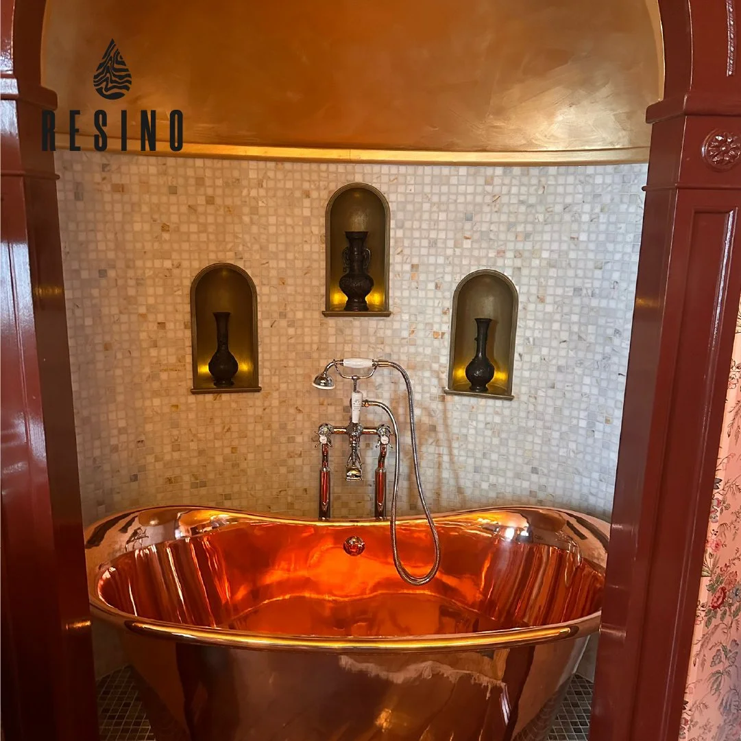 3 Metalised resin wall niches that we produced for a hotel in Scotland.
We used brass particles in the resin to create a metal surface and inlayed a small uplighting LED in the base.
.
.
.

 #resinfurniture #resin #epoxy #resinepoxy #epoxyresin #besp