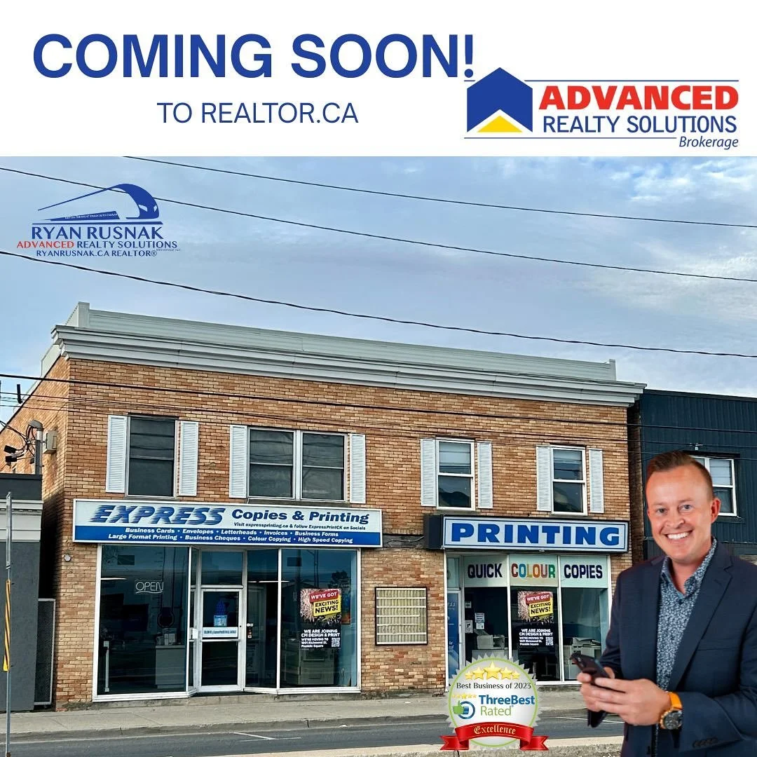 🔈Coming Thursday to REALTOR.CA❗️

🖊️ The ideal space for your growing business!

Versatile all brick office building with newer metal roof very close to Chatham&rsquo;s downtown core! High traffic, south Chatham location with 8 parking spots behind
