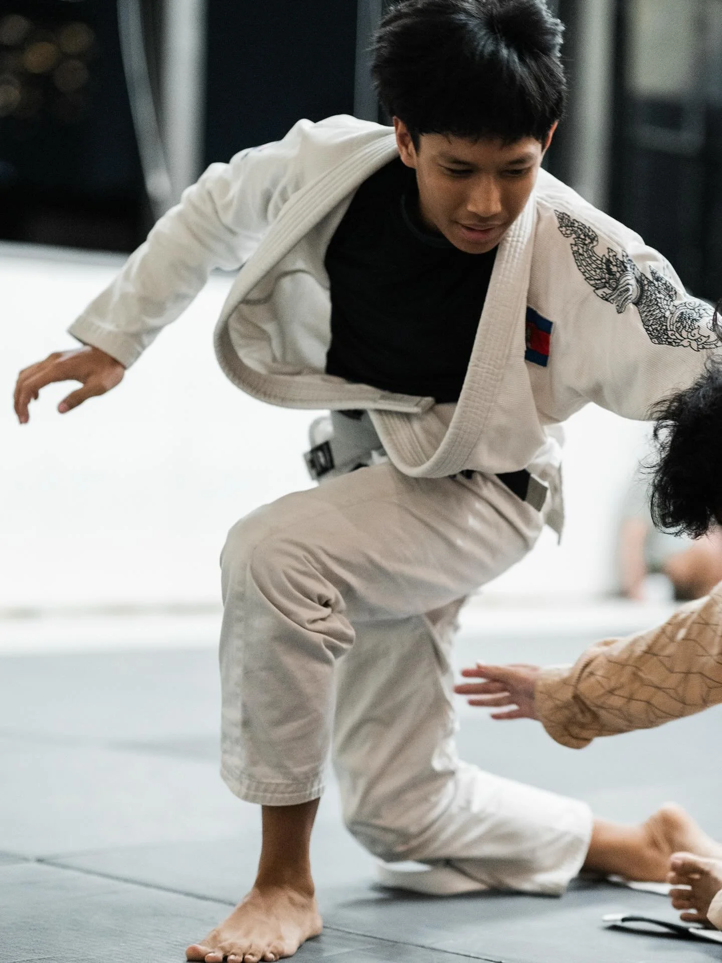 KIRI Superfights ⚡️
Last Friday's highlights part 1
📸: @lukavanop

🥋 𝗞𝗜𝗥𝗜 𝗝𝗶𝘂 𝗝𝗶𝘁𝘀𝘂
🇰🇭 Train hard &bull; Learn fast &bull; Have fun
✅ Beginner-friendly &ndash; all levels welcome
📍 Central Phnom Penh | KIRI Worldwide HQ 🌐
🎟 Free Tr