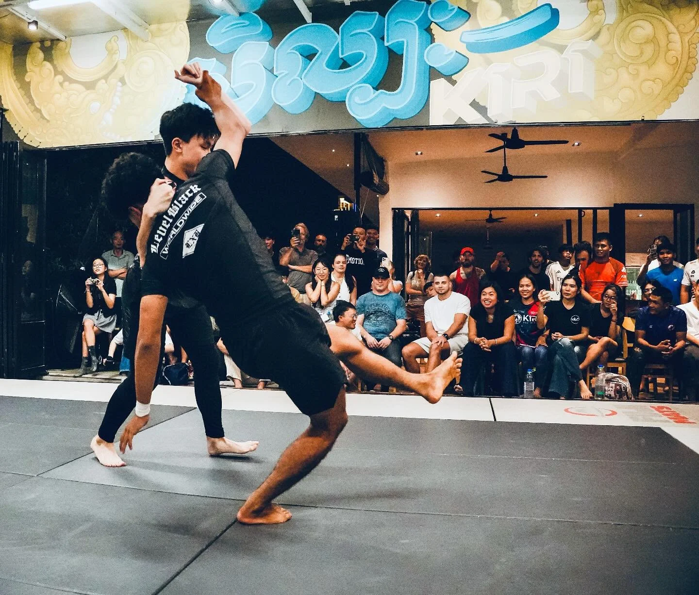 It's FRIDAYYY

KIRI SUPER-FIGHTS ARE BACK! 

Confirmed matchups for tonight:
🥋 Pich Loy 🇰🇭 vs. Kim Sun 🇰🇭 
🥋 Sok Chamrong 🇰🇭 vs. Ryan 🇺🇸
🥋 Kaba 🇻🇳 vs. Big Vlady 🇺🇦 

Don&rsquo;t miss it!

📅 Tonight
🤼 Wrestling &ndash; 6:00 PM
🥊 Spar