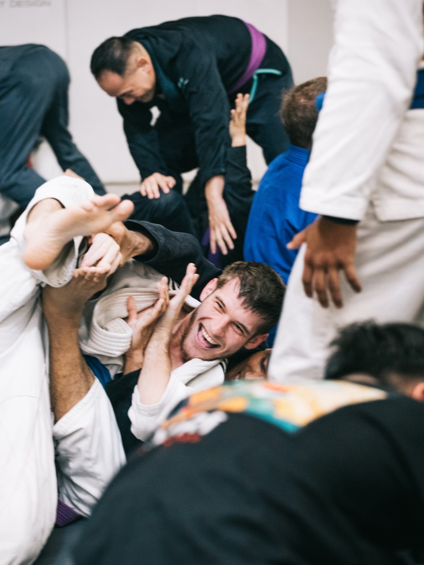 Last Friday&rsquo;s we celebrated with a free class and an open mat sessions, as we honored all our athletes for their achievements at the 4th Ju-Jitsu National Championship! 🏆
𝙉𝙤𝙬 𝙞𝙩&rsquo;𝙨 𝙗𝙖𝙘𝙠 𝙩𝙤 𝙩𝙧𝙖𝙞𝙣𝙞𝙣𝙜.

Do you want to try