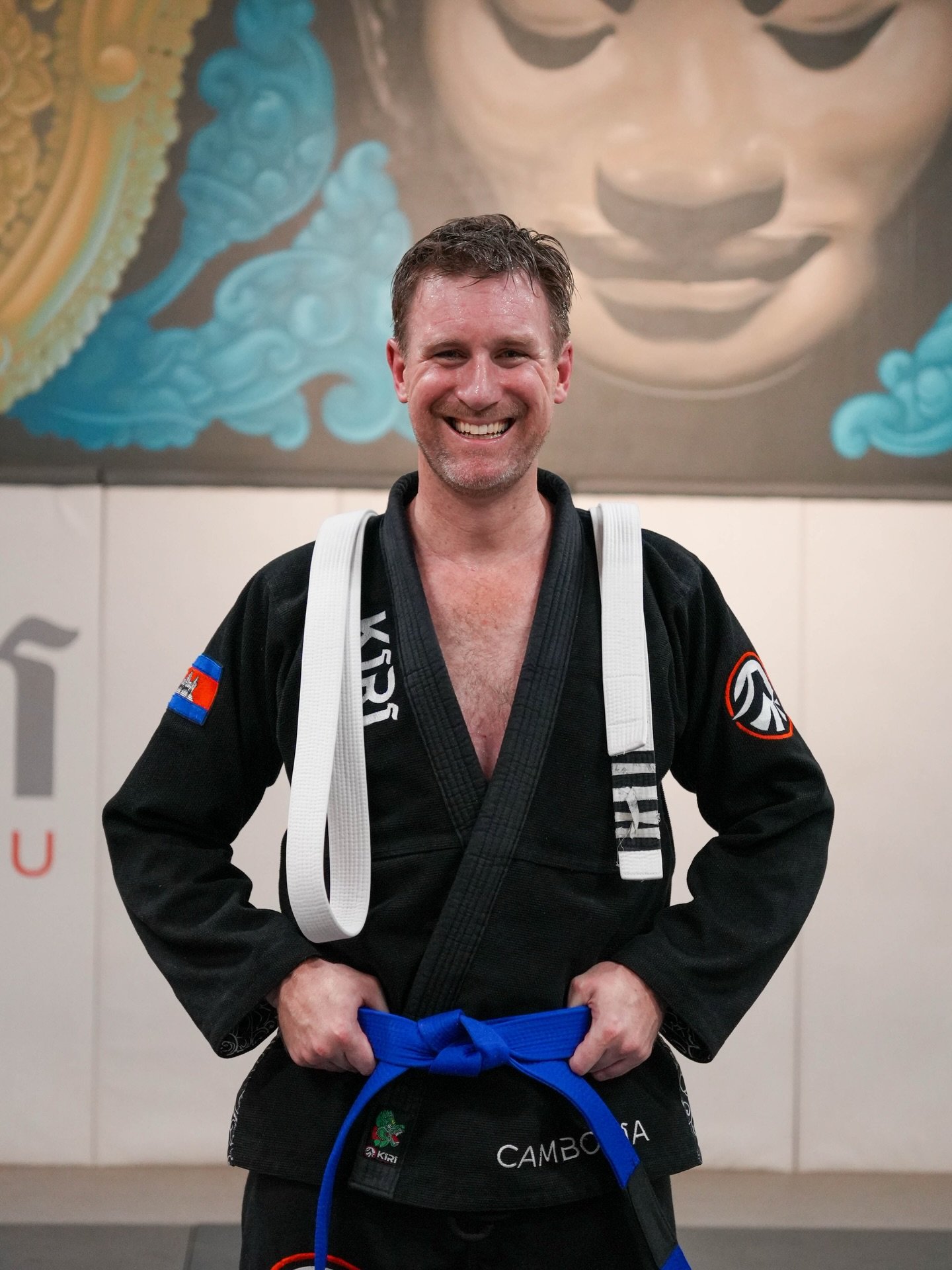 Congratulations to Ben who earned his BLUE BELT! 🎉 

🟦🟦🟦🟦🟦🟦⬛️⬛️🟦

WELL DESERVED!

#BJJ #Cambodia #JiuJitsu
