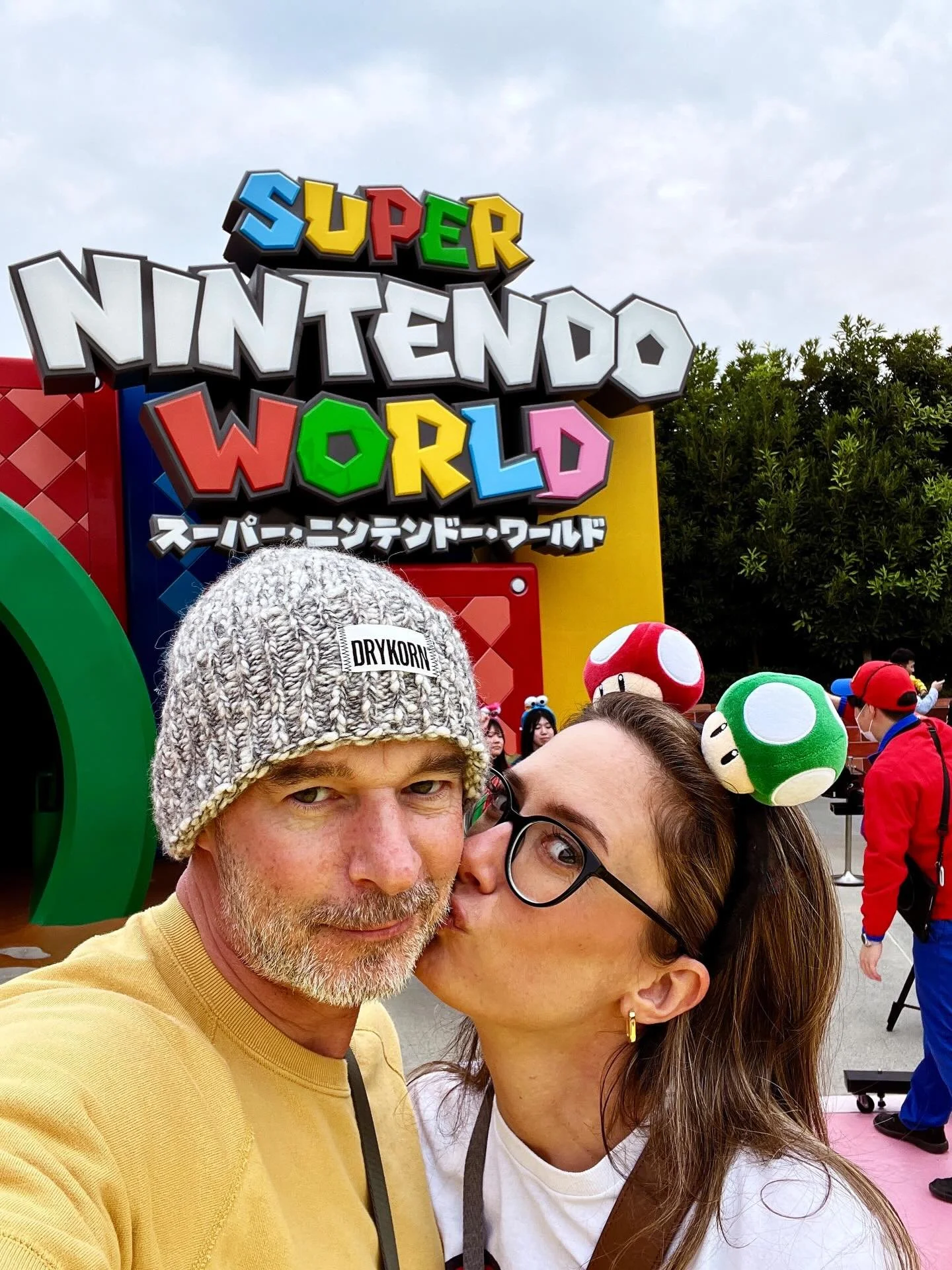 Love us and our little life. 💖

#love #lovematters #supernintendoworld #thesturgheons
