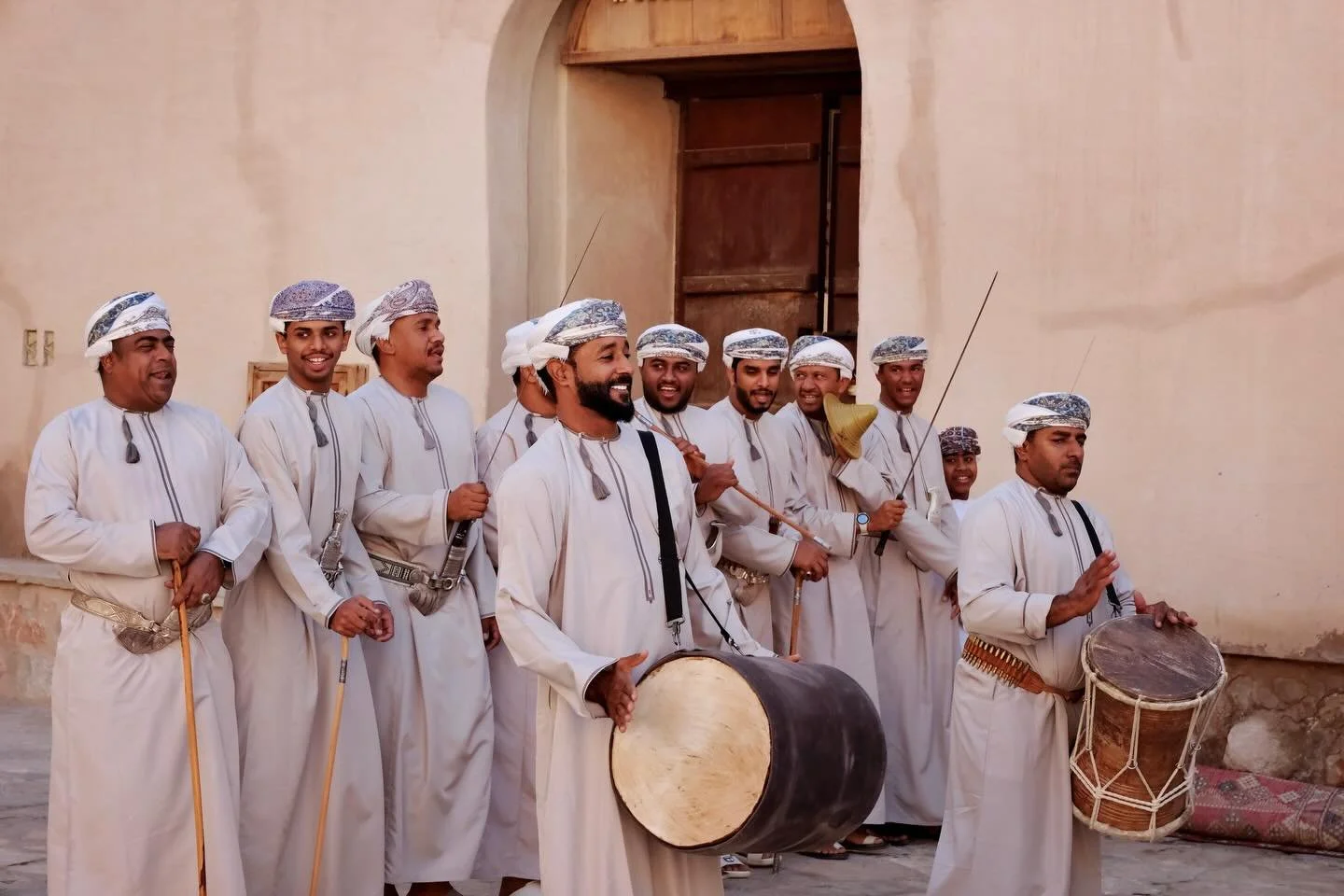 One of the most moving moments we had in Nizwa was thanks to this talented folklore music group. Despite not understanding a single word we felt the ancient rhythms and were impressed how these guys still enlive their cultures and traditions. Thank y