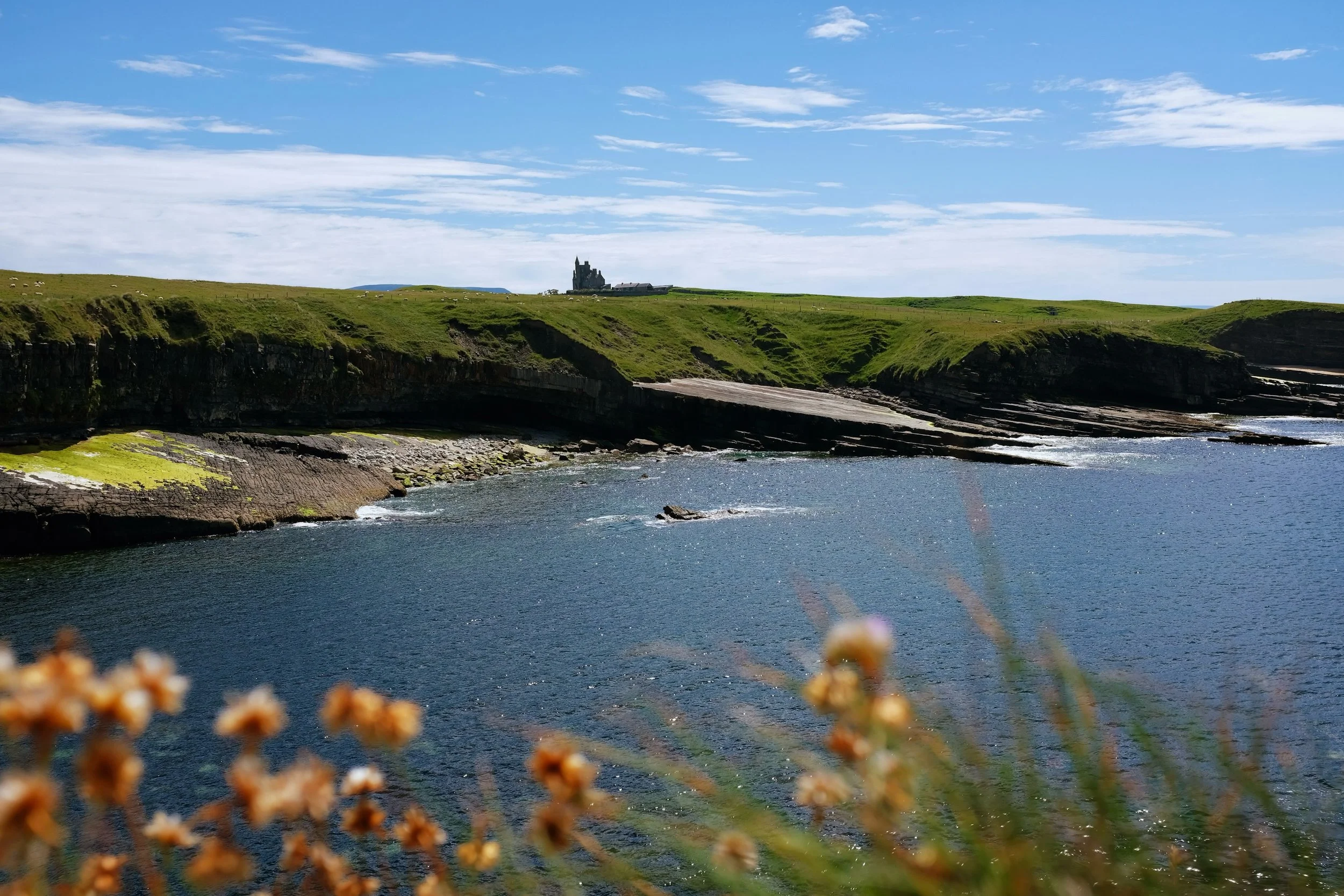 The best of Ireland in just one picture.

#naturelovers #travel #exploretheworld #roundtrip #discoverireland
