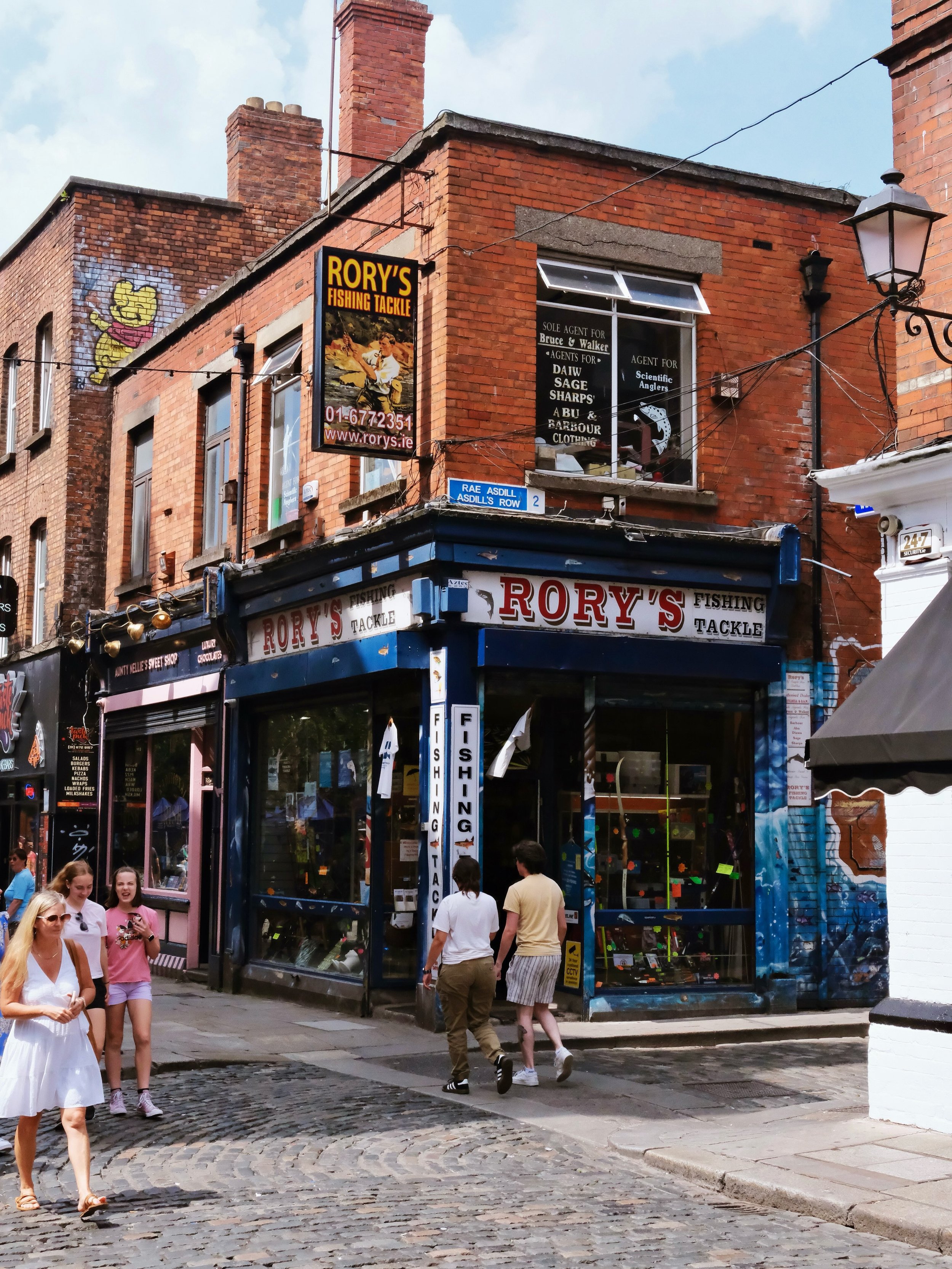 Dublin City vibes ❤️🌈💚

#dublin #irelandtravel #travelphotography #travelstories #thesturgheons