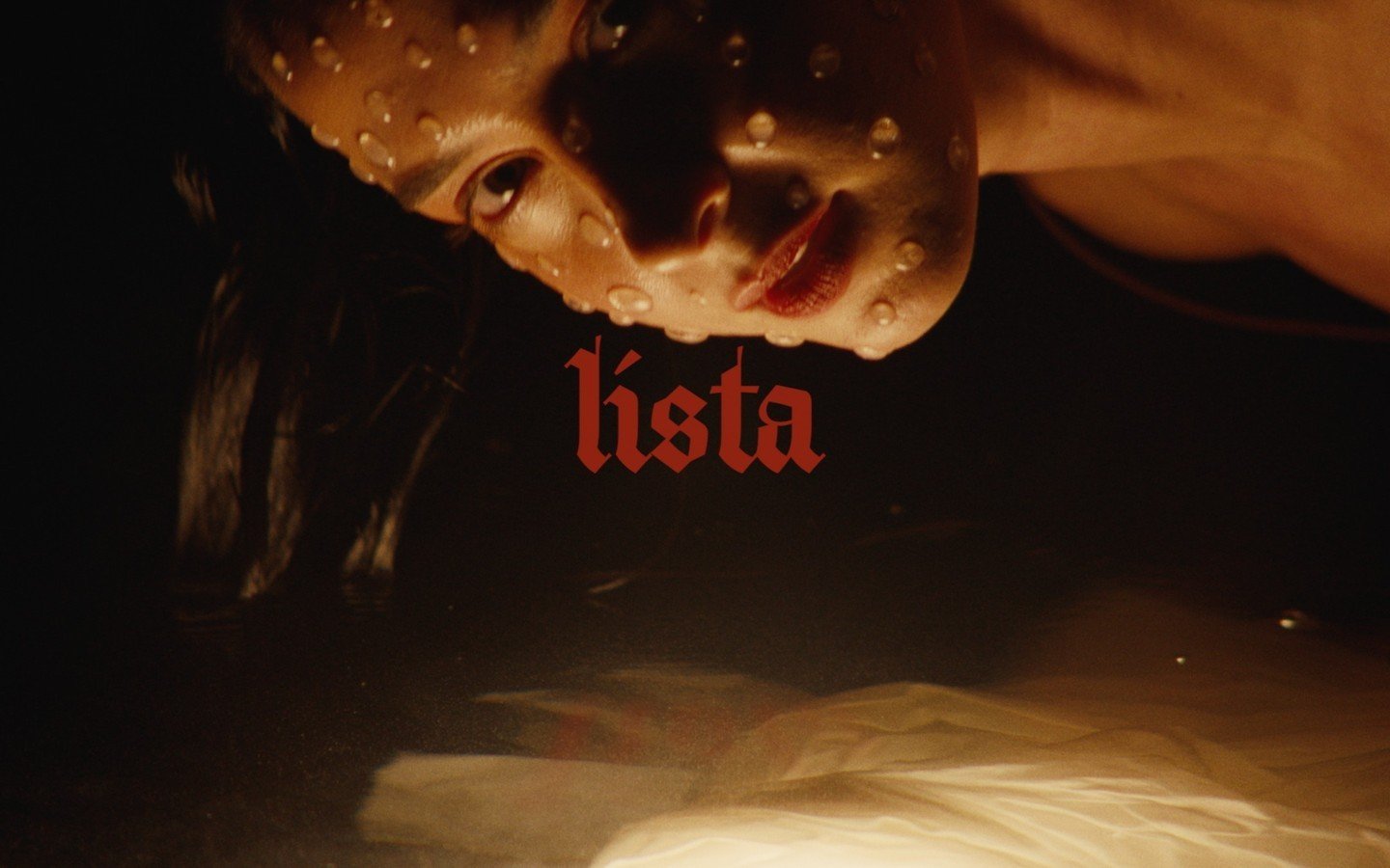 Lista is out! Directed by Bianca Poletti for Nikki Lorenzo. Starring John Hawkes.⁠
⁠
To bring her cinematic vision to life, Poletti collaborated with dancer and choreographer Matilda Sokomoto, expertly breaking down the film into three distinct dance