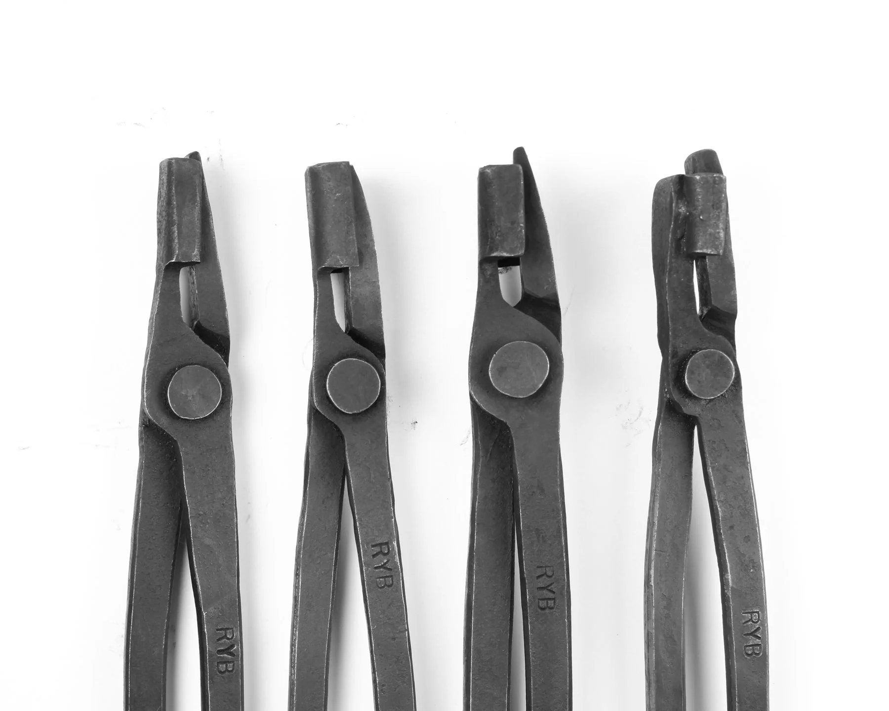 Box Jaw Tongs 7.jpg