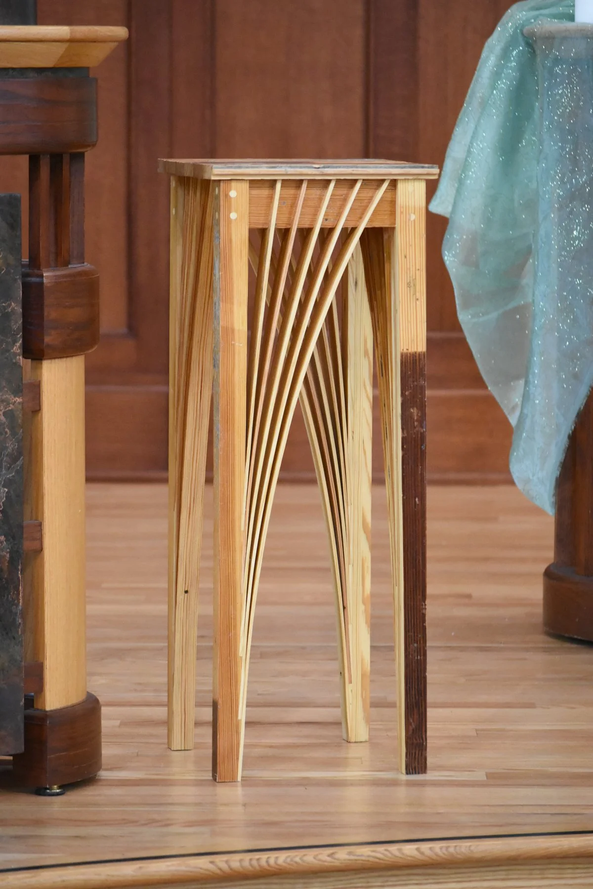 UCC Tables en situ 8.jpg