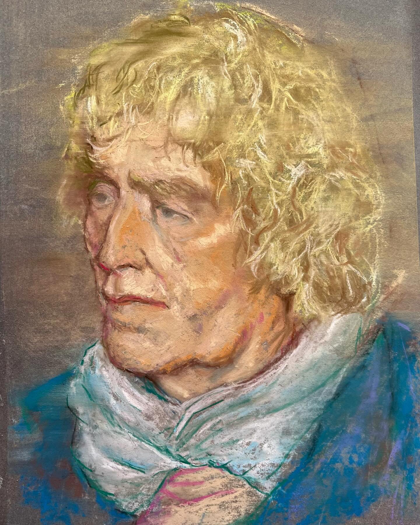 Chris

Pastel sketch from @stonestreetartgroup 

#pastel #pastelportrait