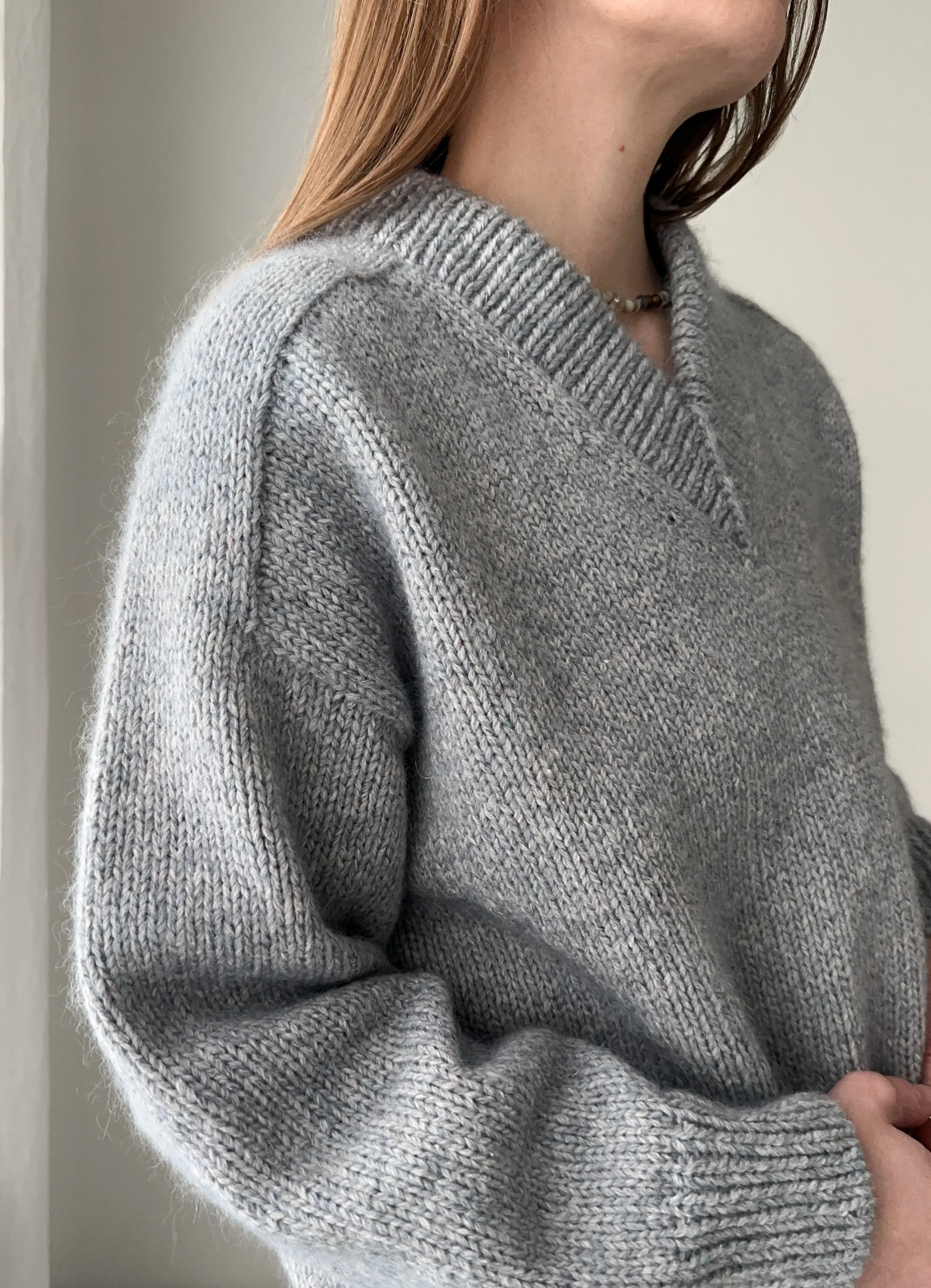 Lakes V-neck Pullover - Knitting Pattern — Ozetta