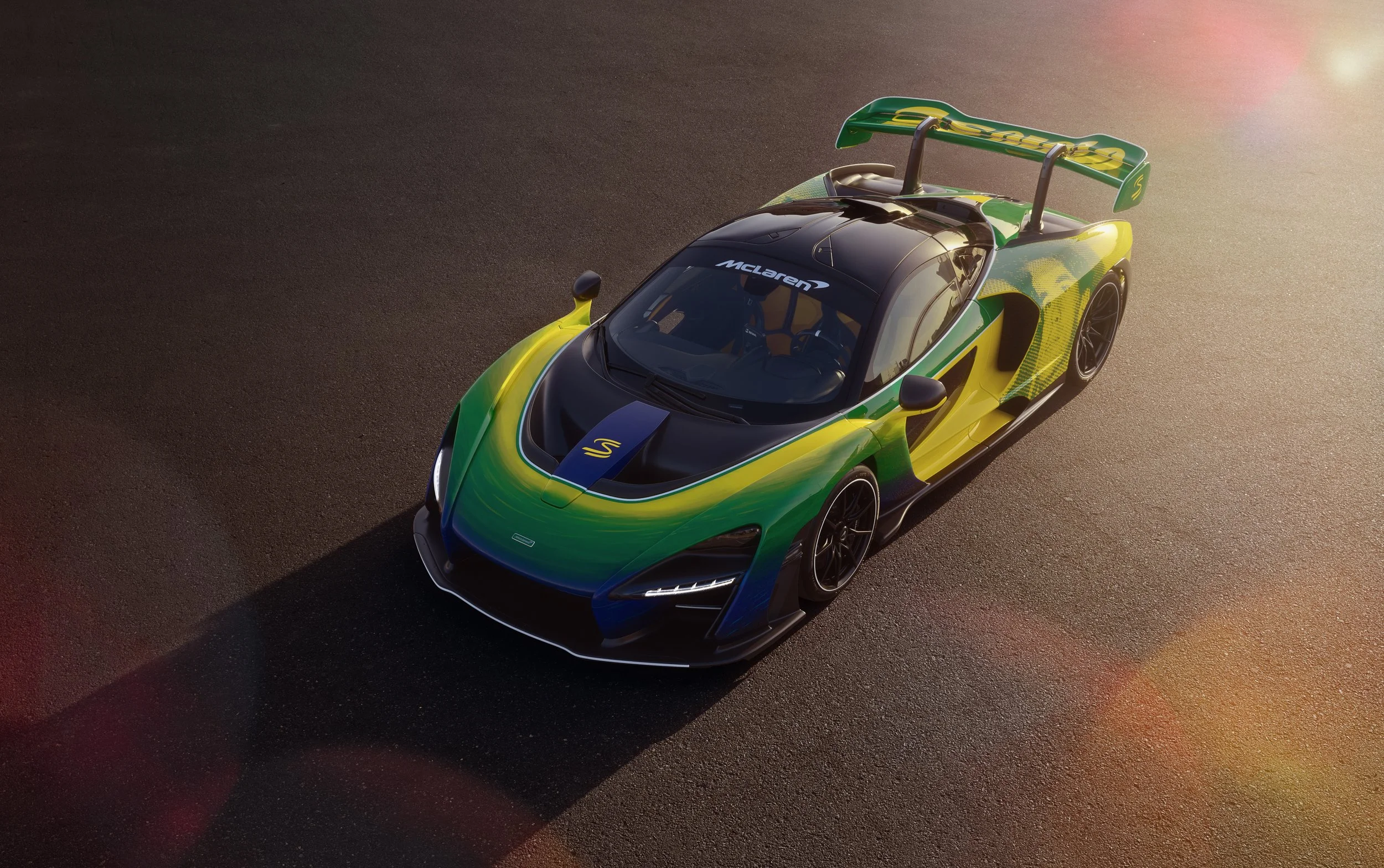 McLaren Senna Sempre in Dubai