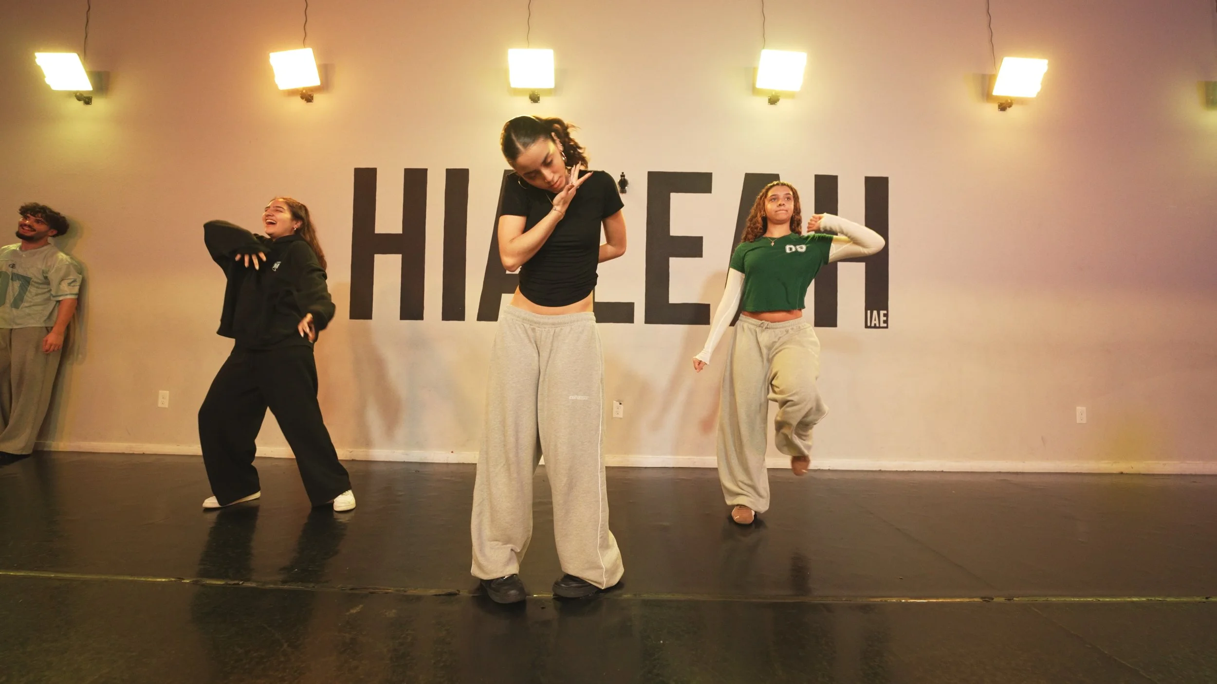 26.02.07 - Avonte - Group 9 - Session Series Workshop