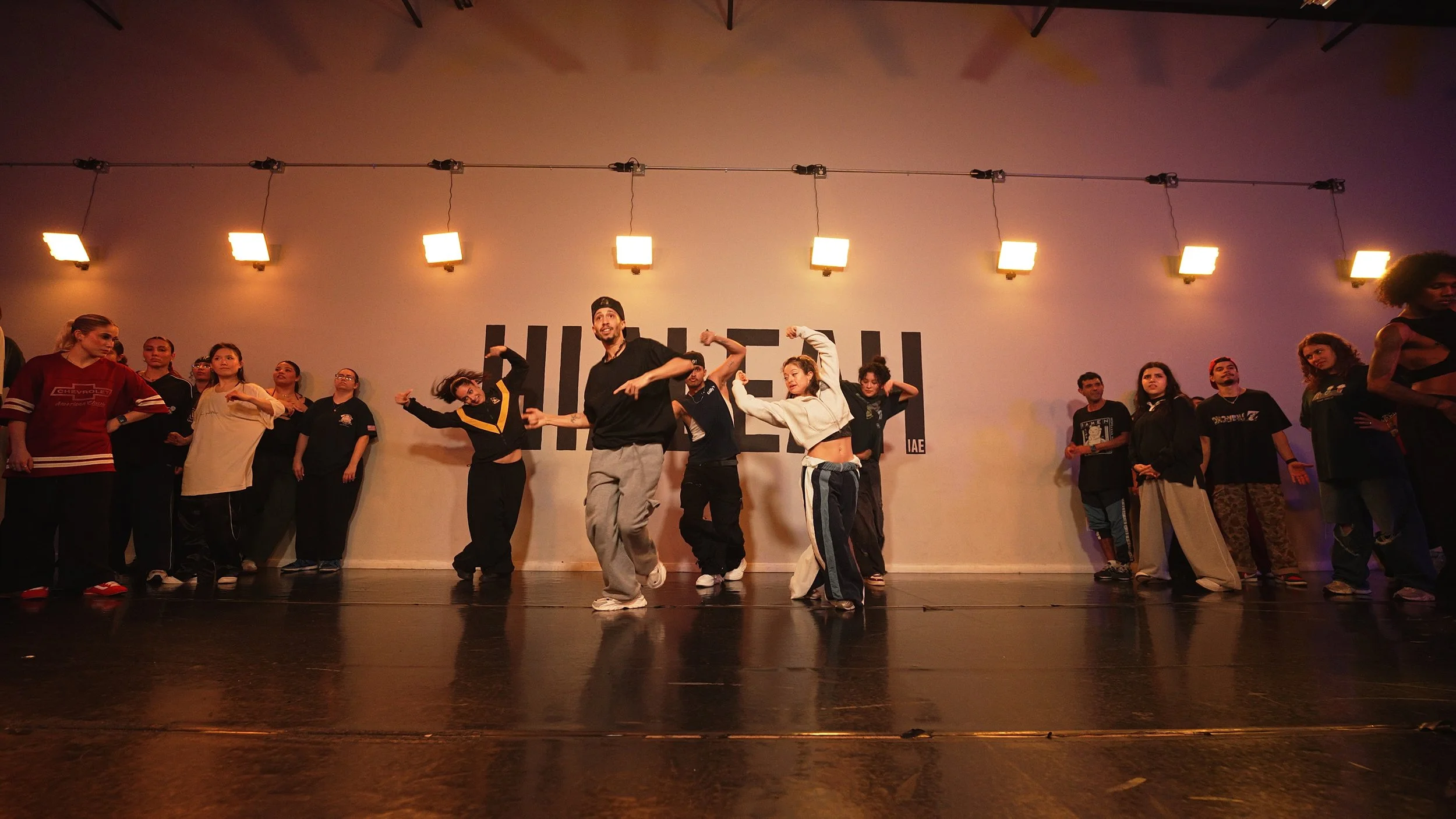 26.02.04 - Gaby - Group 3 - Session Series Workshop