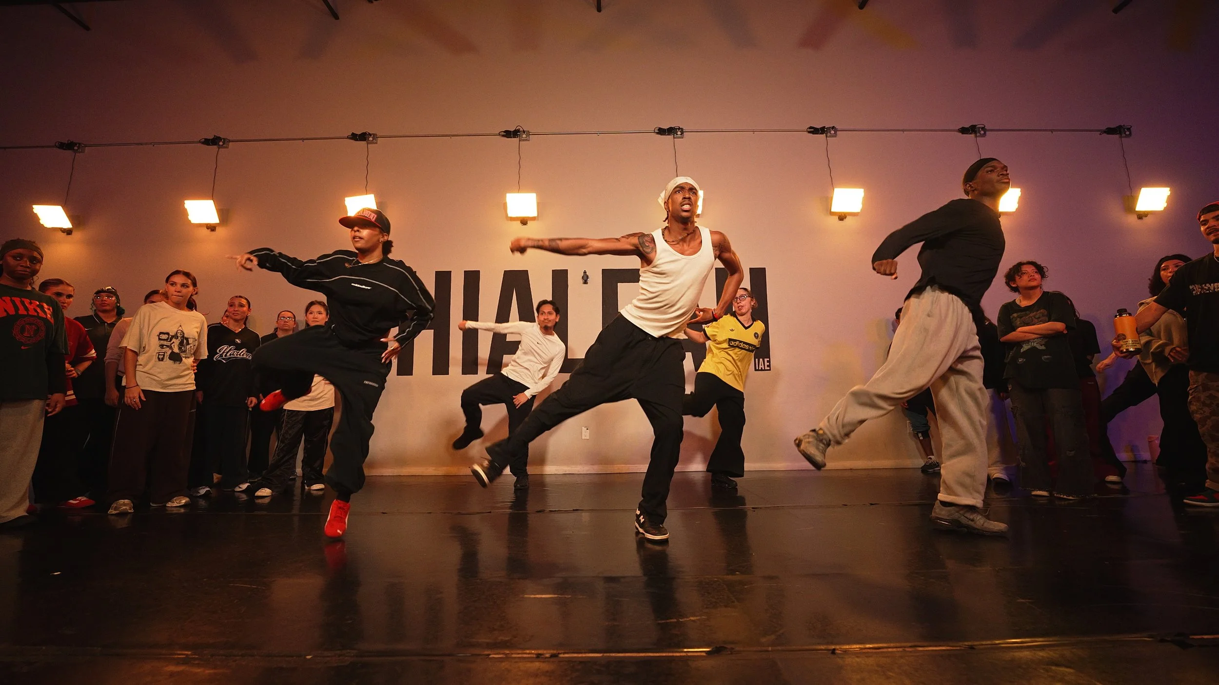 26.02.04 - Gaby - Group 1 - Session Series Workshop