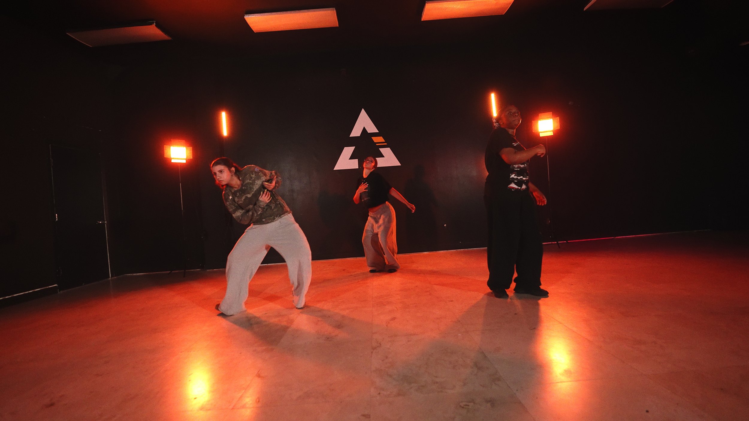 26.03.26 - Group 1 - Mica - Cambio - Dorama