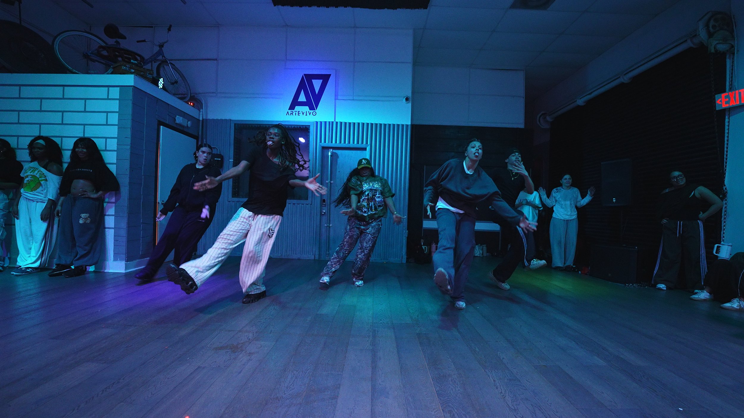 26.03.12 - Group 4 - G - Take Care R2 - Artevivo