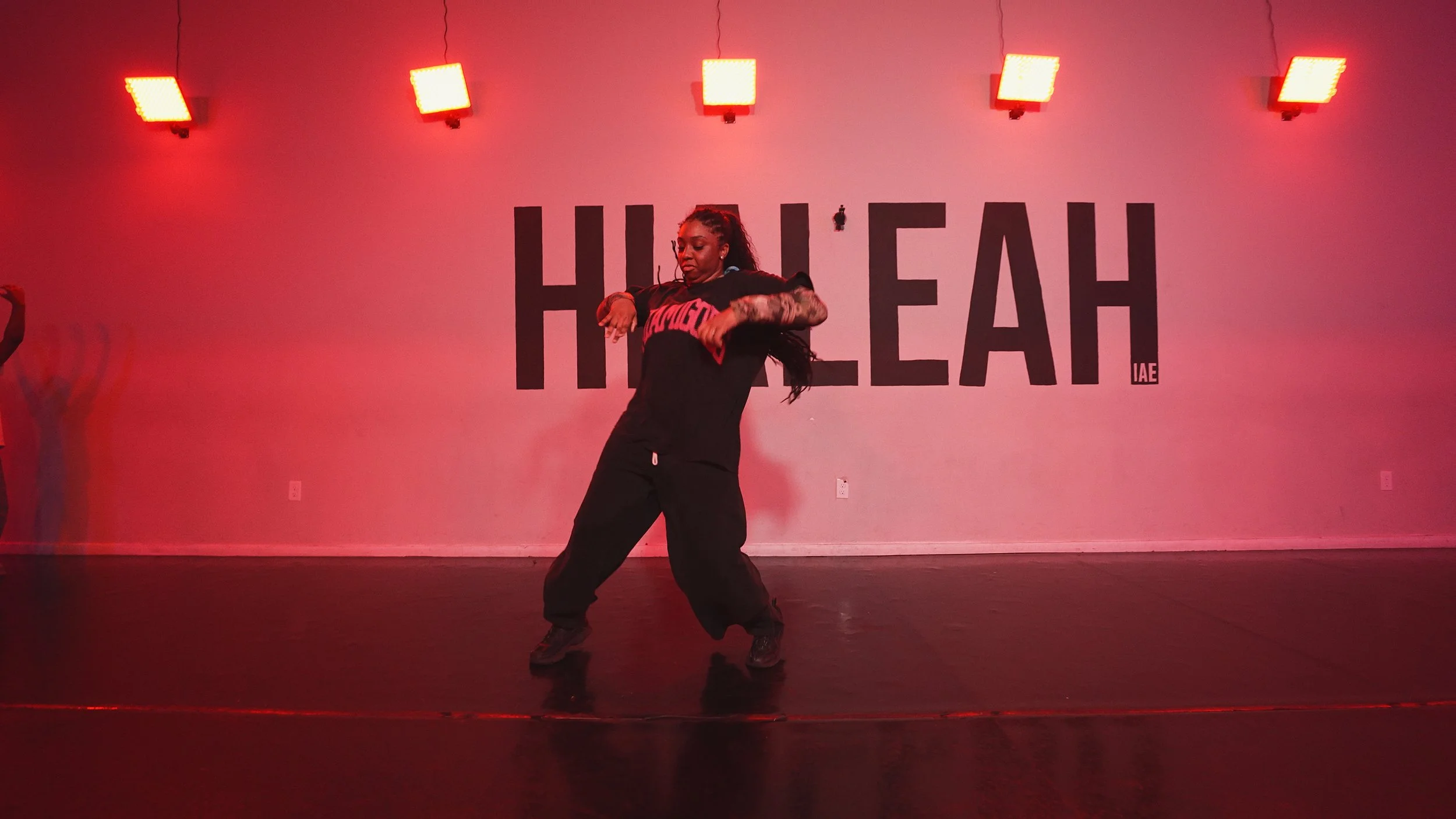 26.02.07 - Bee - Group 14 - Session Series Workshop