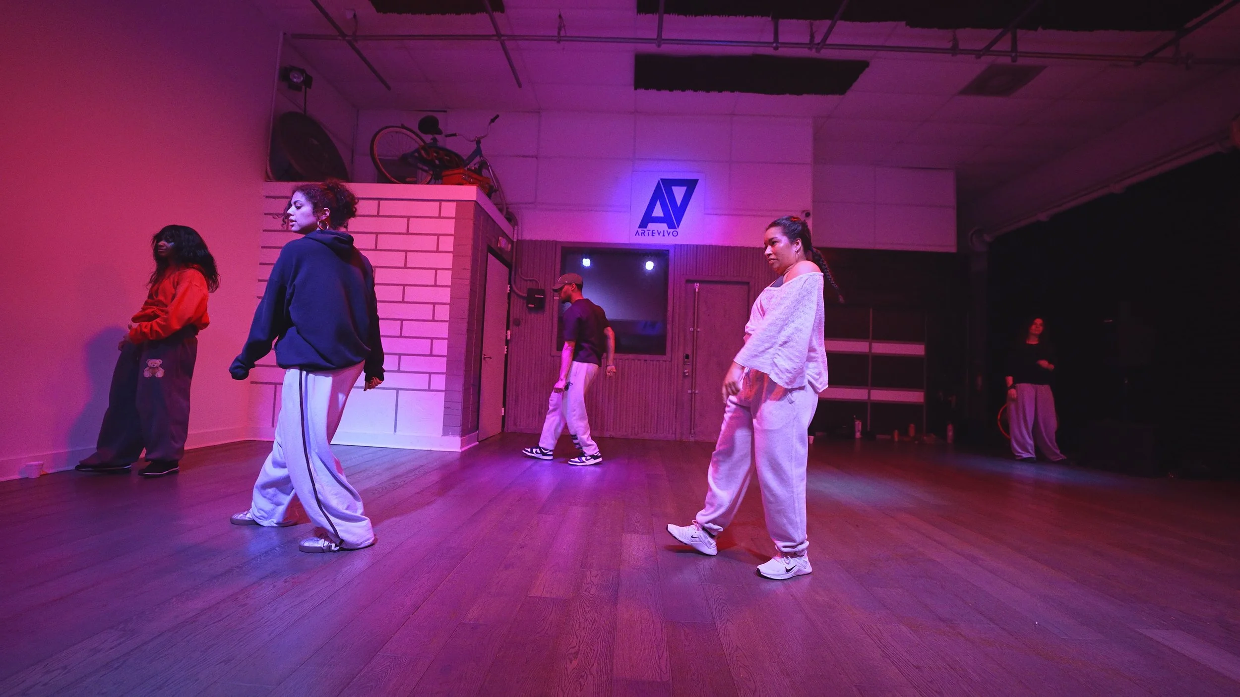 26.03.07 - Group 4 - Valerie - Constant Bullshit - Artevivo