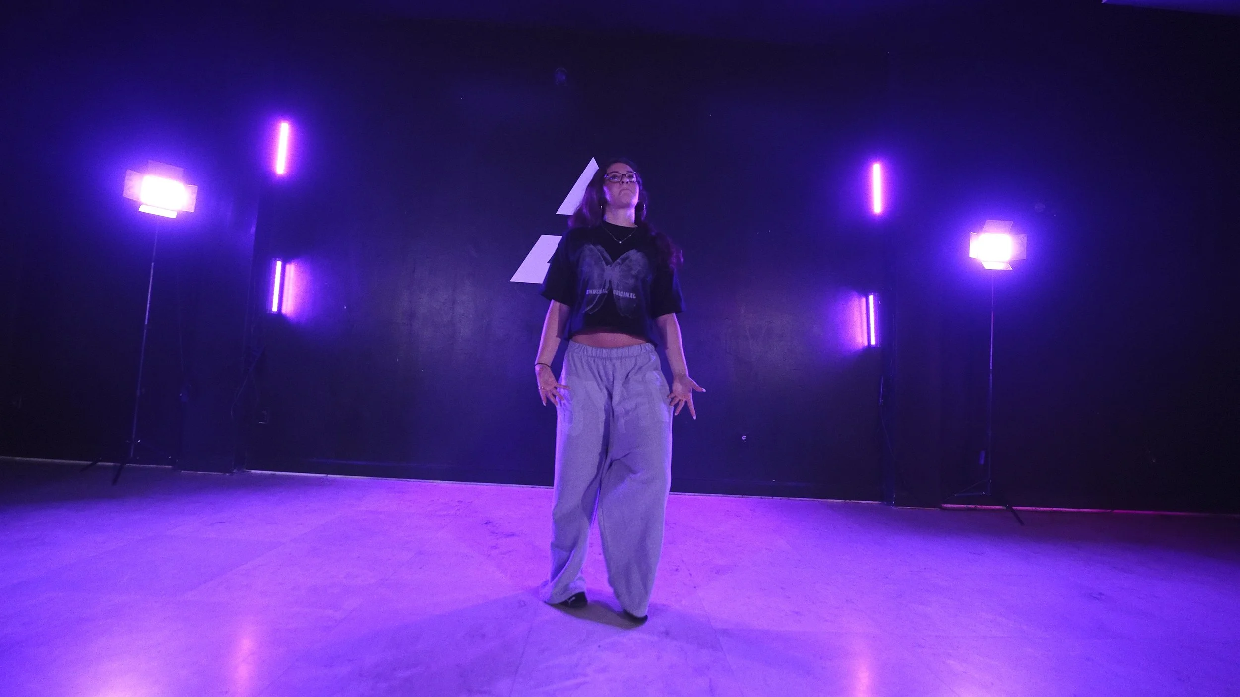 26.03.26 - Group 6 - G - Here - Cambio