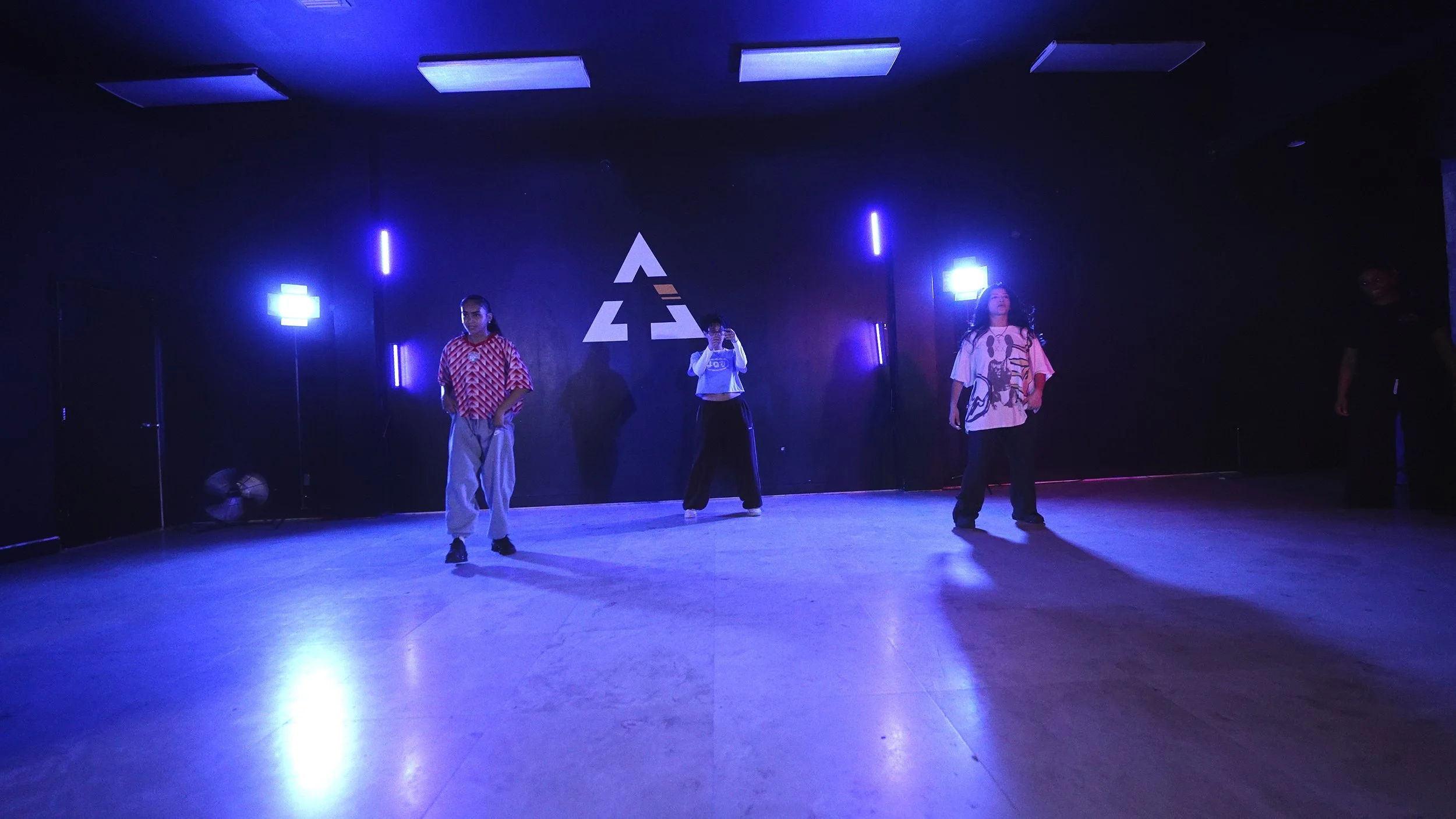 26.03.27 - Group 3 - Gaby - R.I.P - Cambio