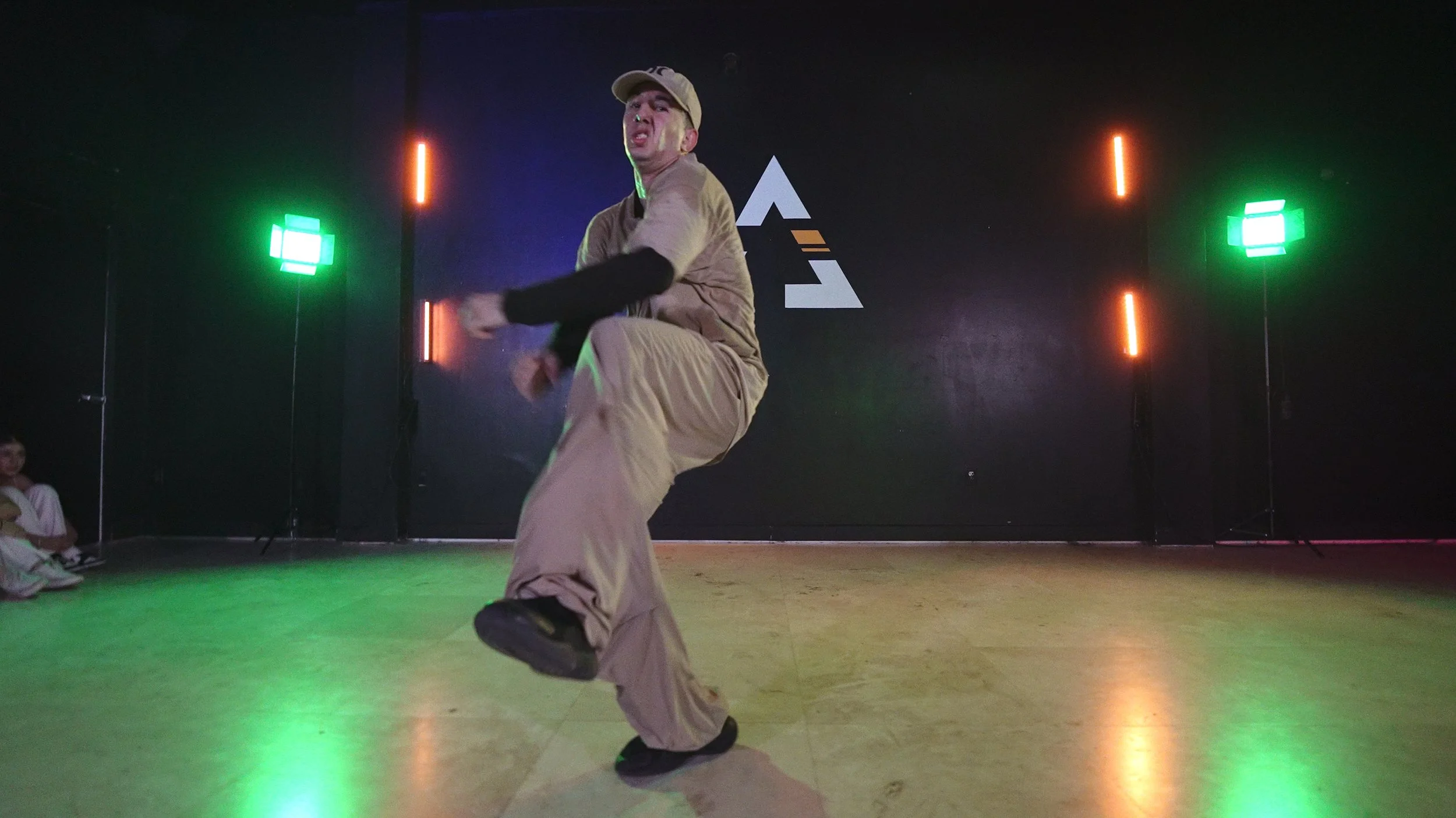 26.03.25 - Group 7 - Bee - Lost - Cambio