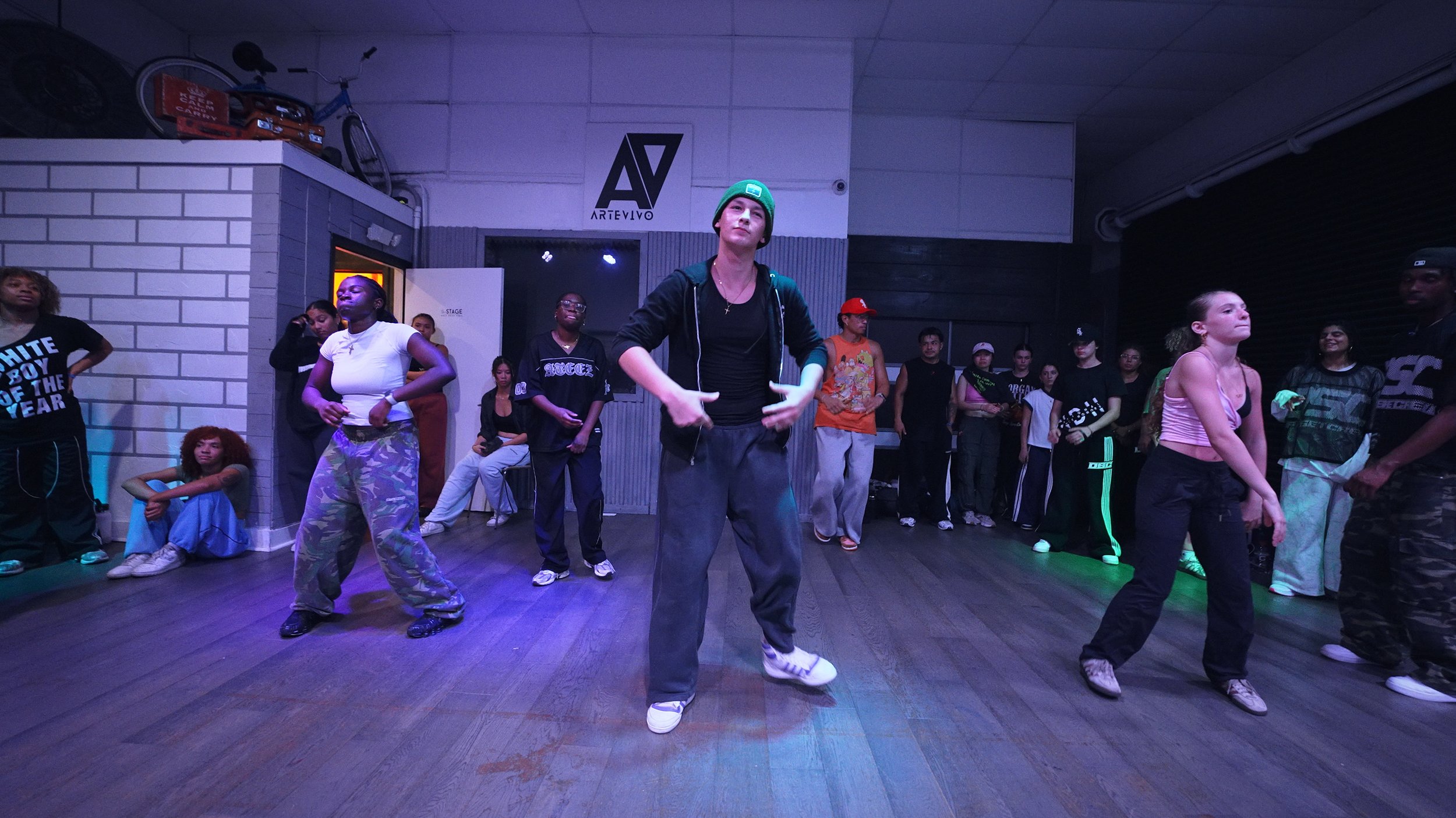 Derek - Knocka (By uhhvonte.tv) - Group 2.jpg