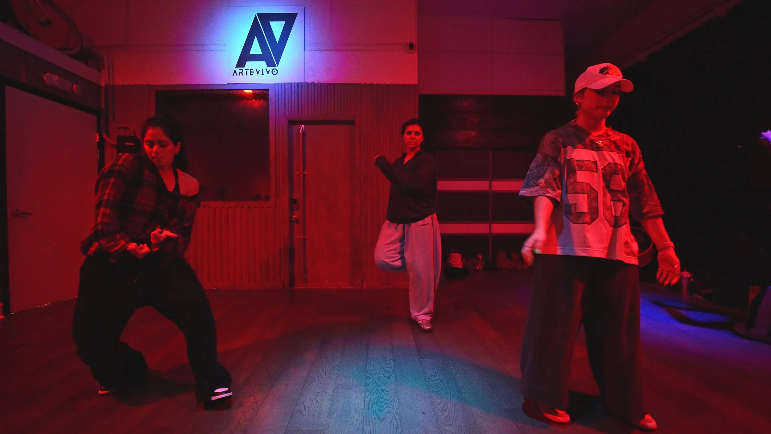 26.01.06 - Group 5 - G - Sin Pausa - Artevivo Pop Up