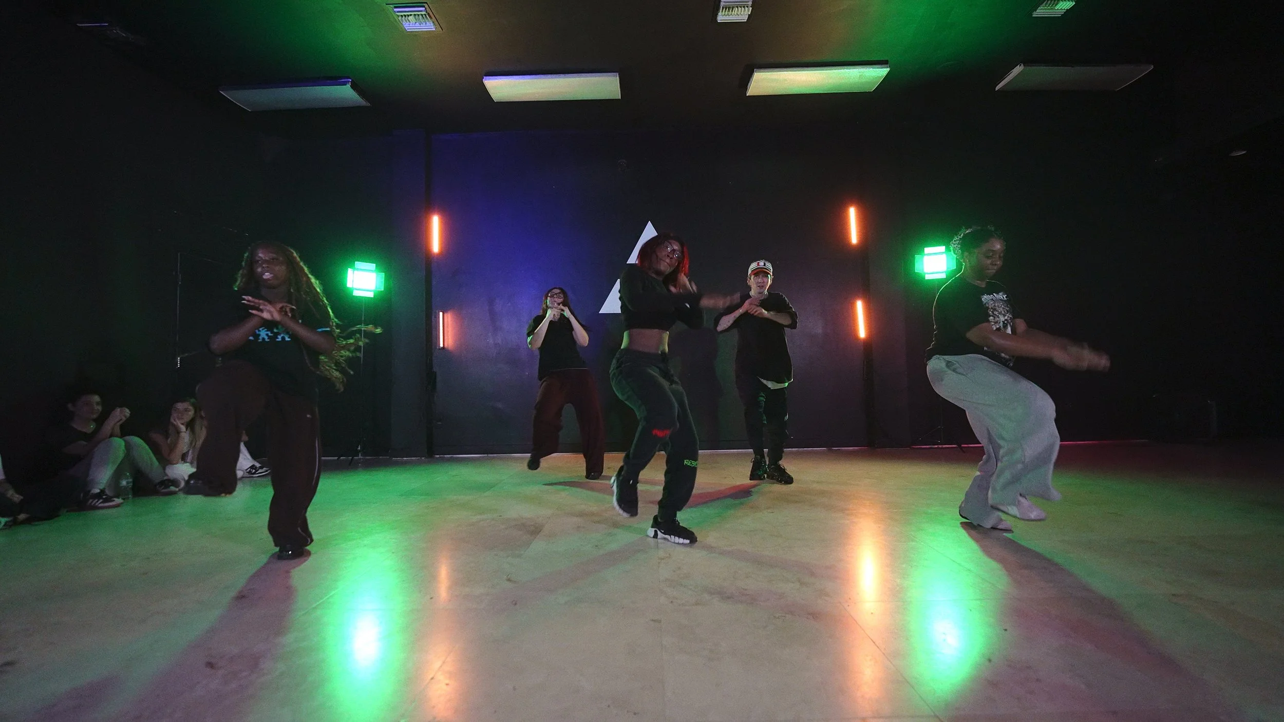 26.03.25 - Group 10 - Bee - Lost - Cambio