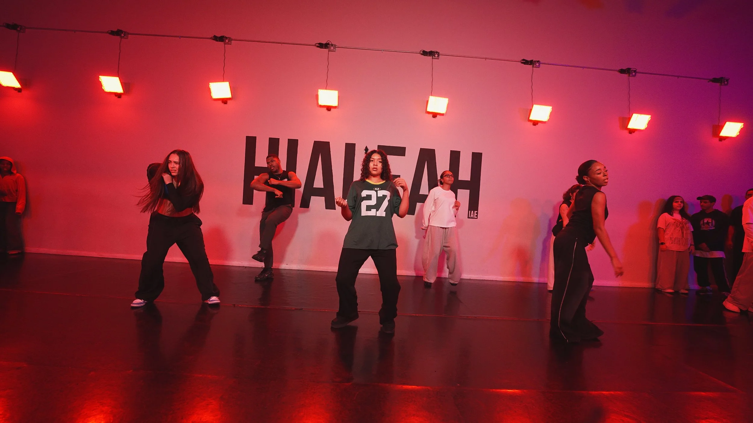 26.02.07 - Bee - Group 5 - Session Series Workshop