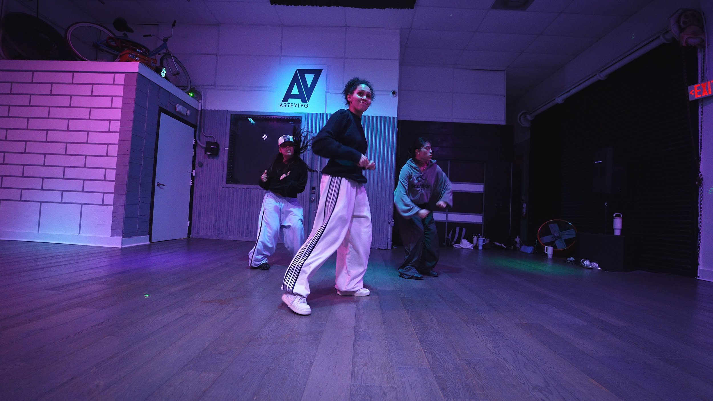 26.02.26 - Group 3 - Bee - Gemstone - Artevivo