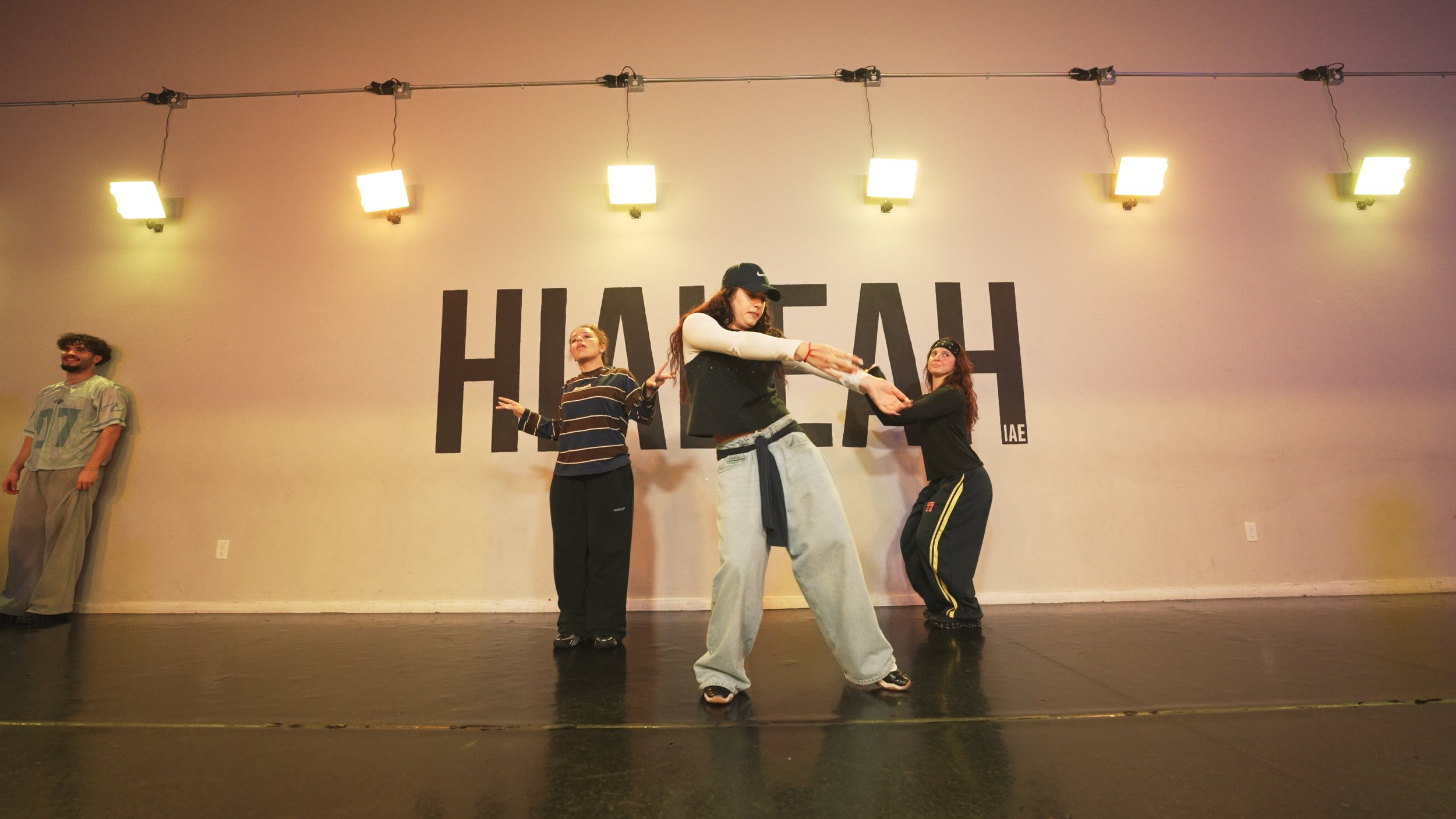 26.02.07 - Avonte - Group 10 - Session Series Workshop