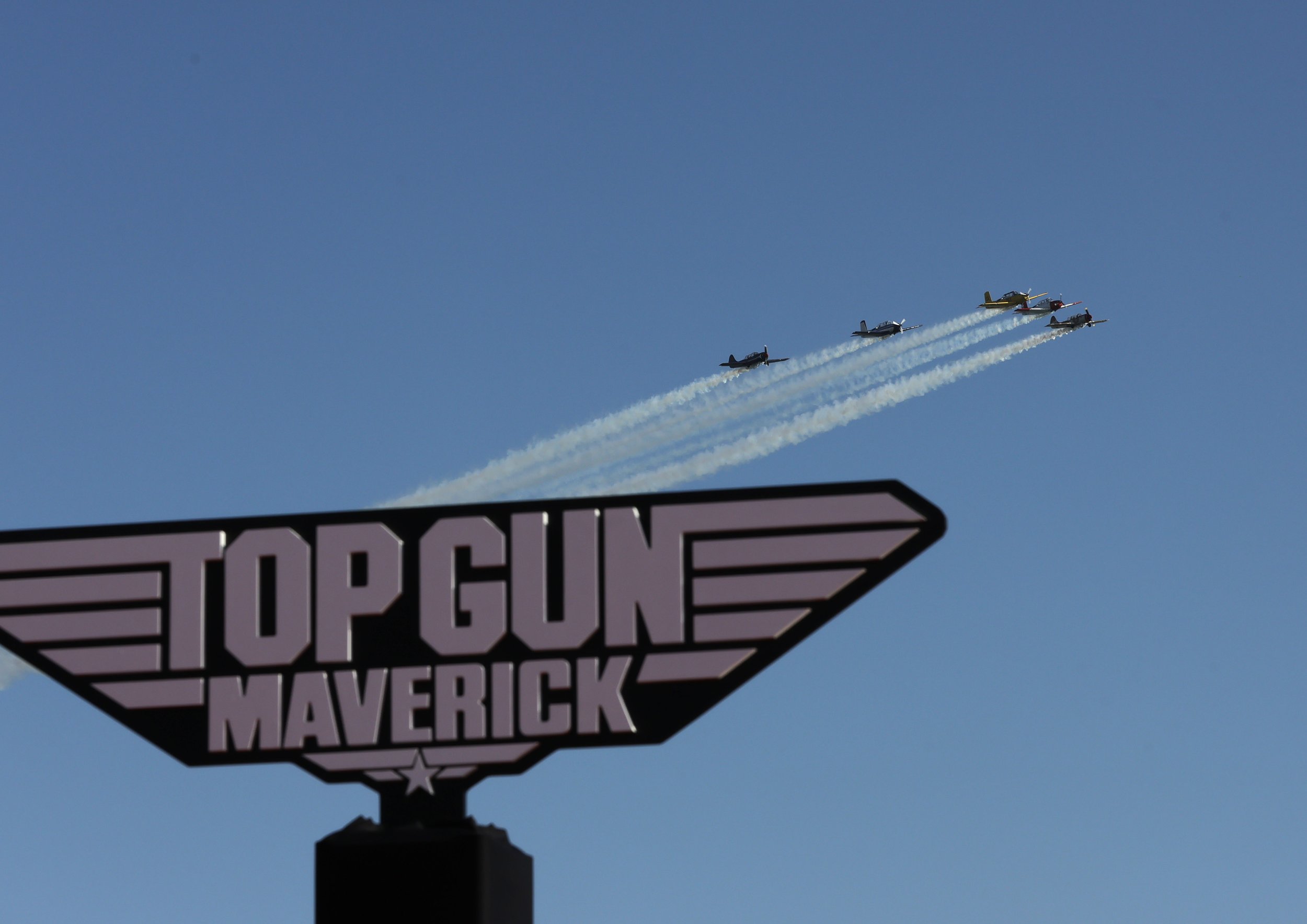 Aircraft Flyover Top Gun Movie Premier