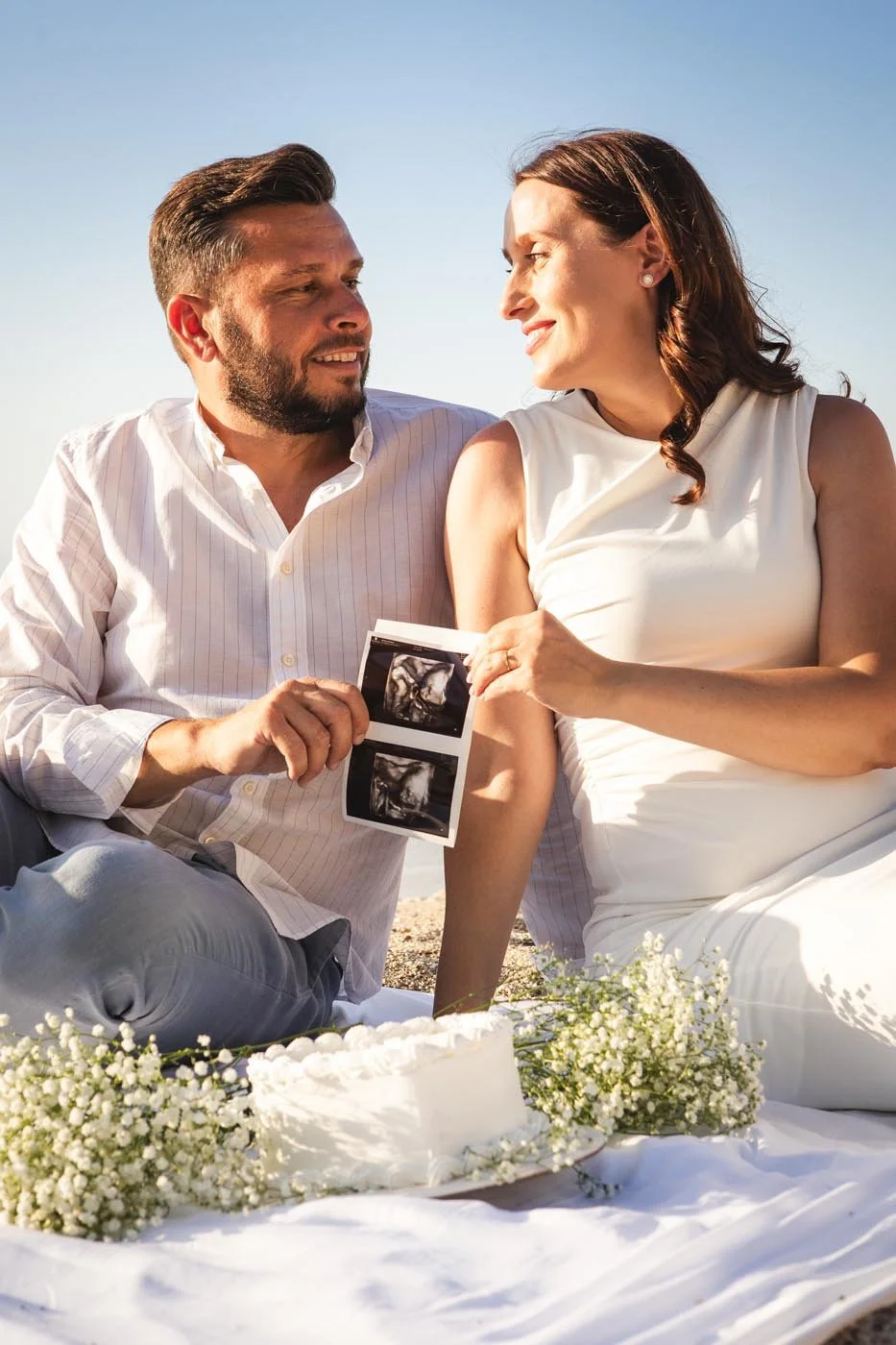 Roxana and Vali holiday-photography-lefkada gender reveal.jpg