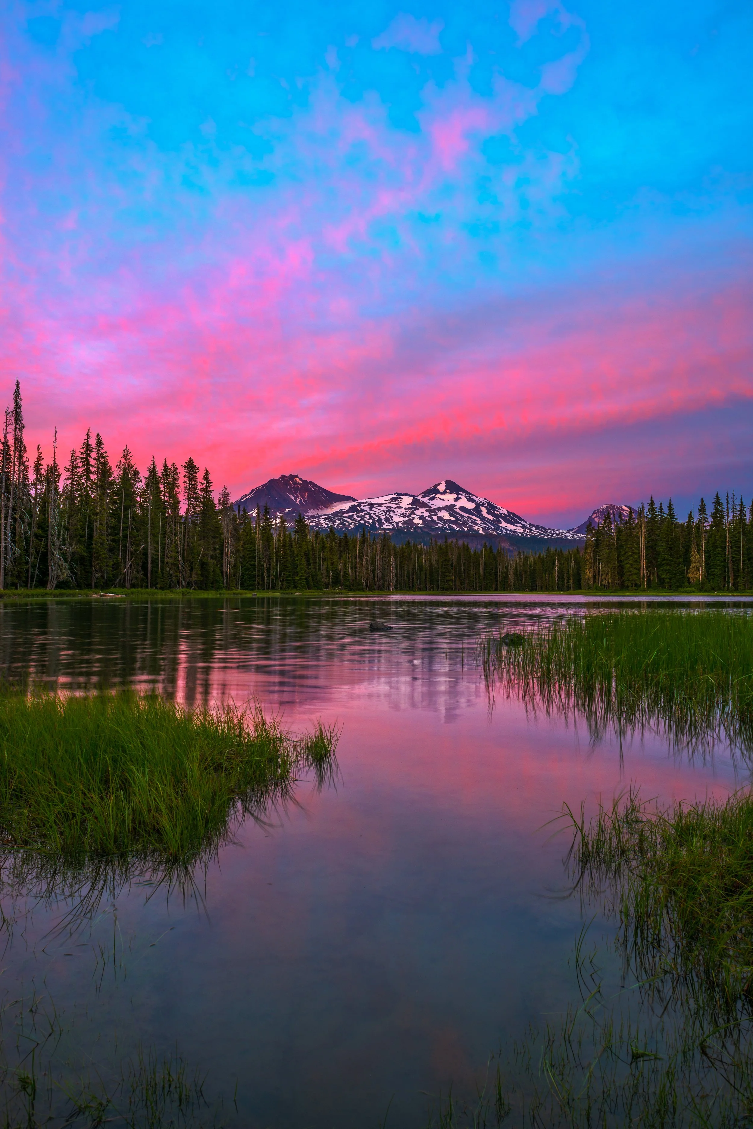 Fine art landscape photography of an alpine lake in the Oregon High Cascades, captured by Andrew Sambuceto