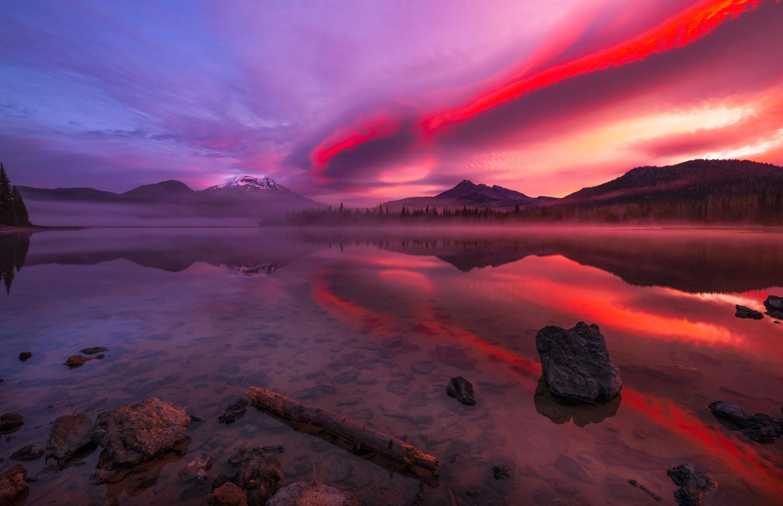 sparks-lake-epic-sunrise-bend-oregon.jpg