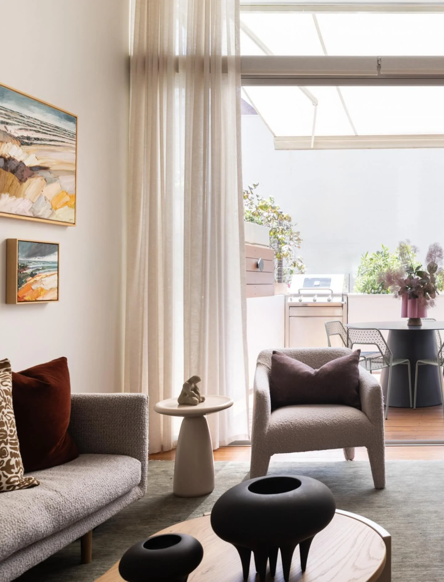 With all this rain we are having it&rsquo;s got me dreaming of sunny days to come and looking forward to being able to throw open those doors and start entertaining or just enjoying the sunshine! Our clients have the perfect indoor outdoor flow made 