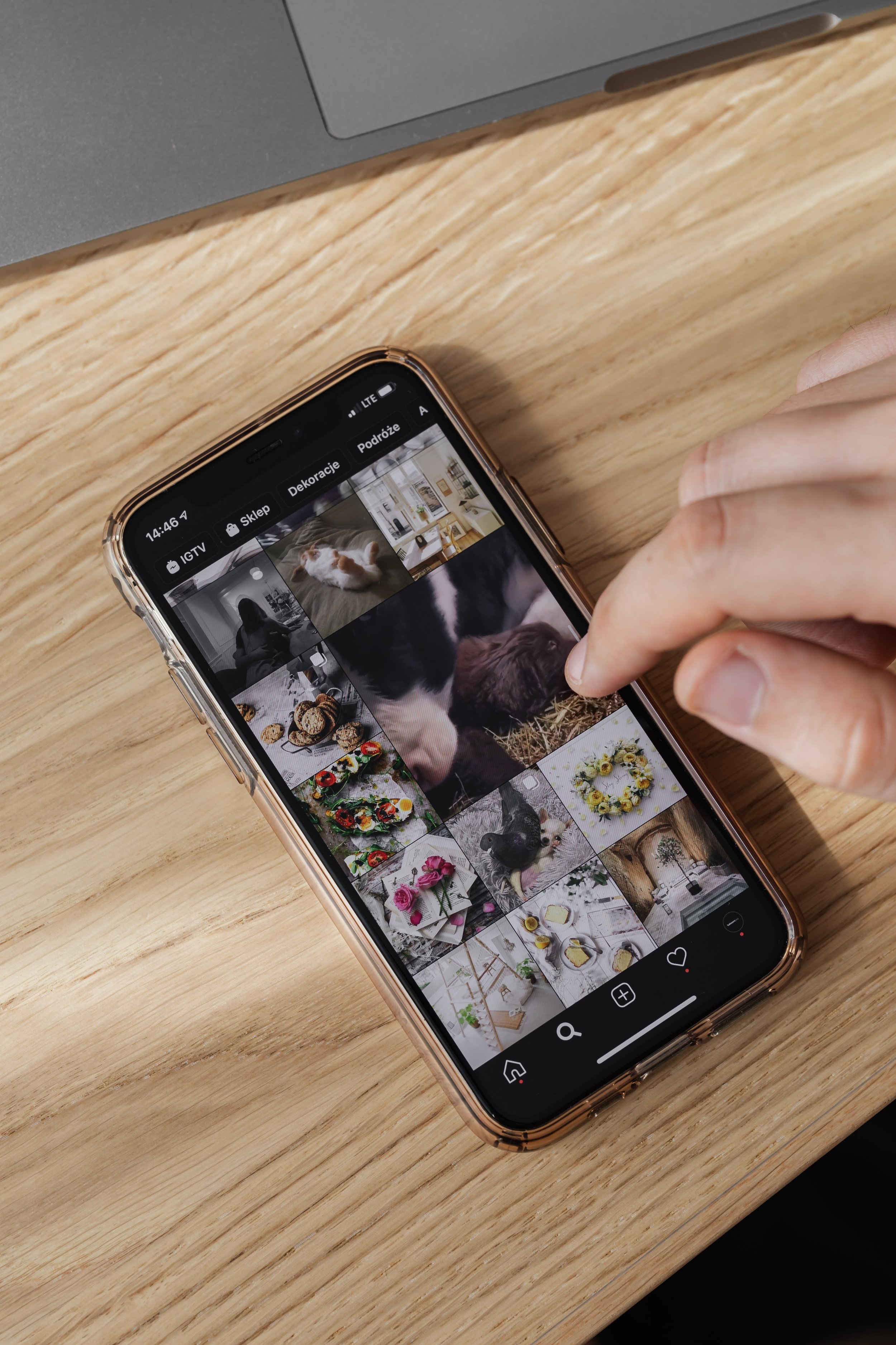 Reap the Rewards: Benefits of Having a Social Media Manager