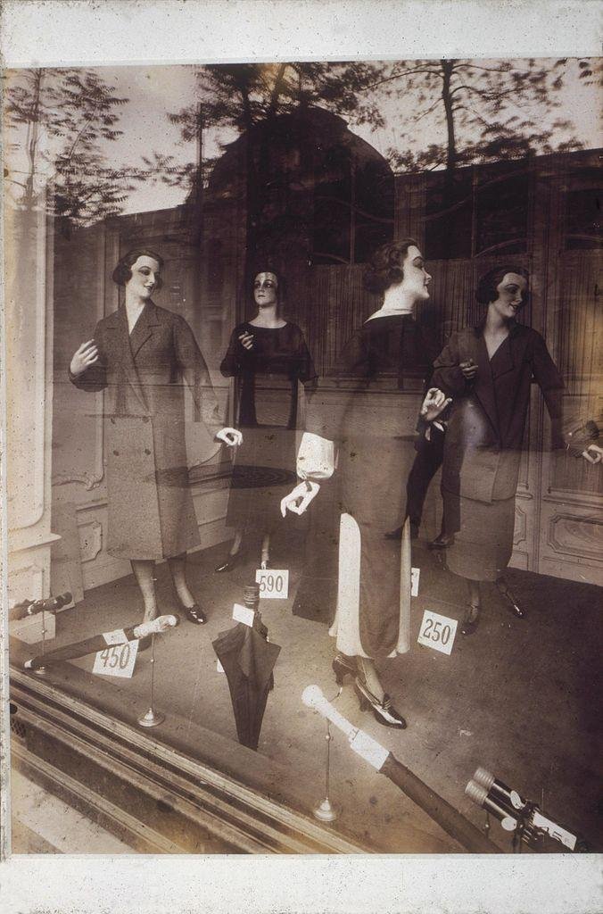 Figure 1. Atget, Eugène, Storefront, Avenue des Gobelins, 1925, Museum of Modern Art, New York, N.Y.