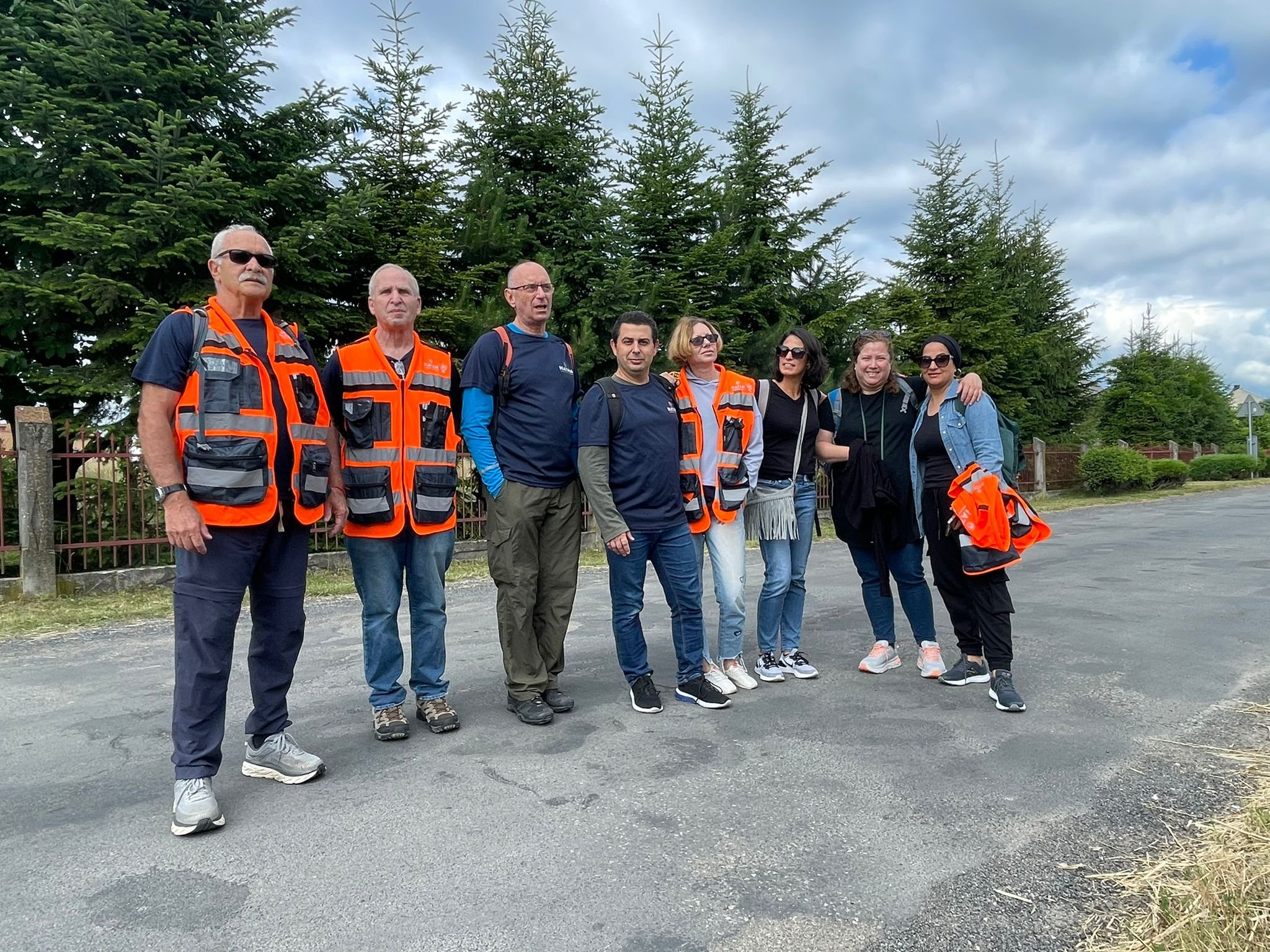 Team 12 upon arrival in Przemysl, Poland. Seen here L-R : Head of Mission Zeevik Shafir, Dr. Steven Greenfield, Dr. Jacek Linde, Social Worker Pavel Kagan, Social Worker Yasia Kagan, RN Noa Bernat, Social Worker Hila Geva , RN Faida Swaed, missing fr