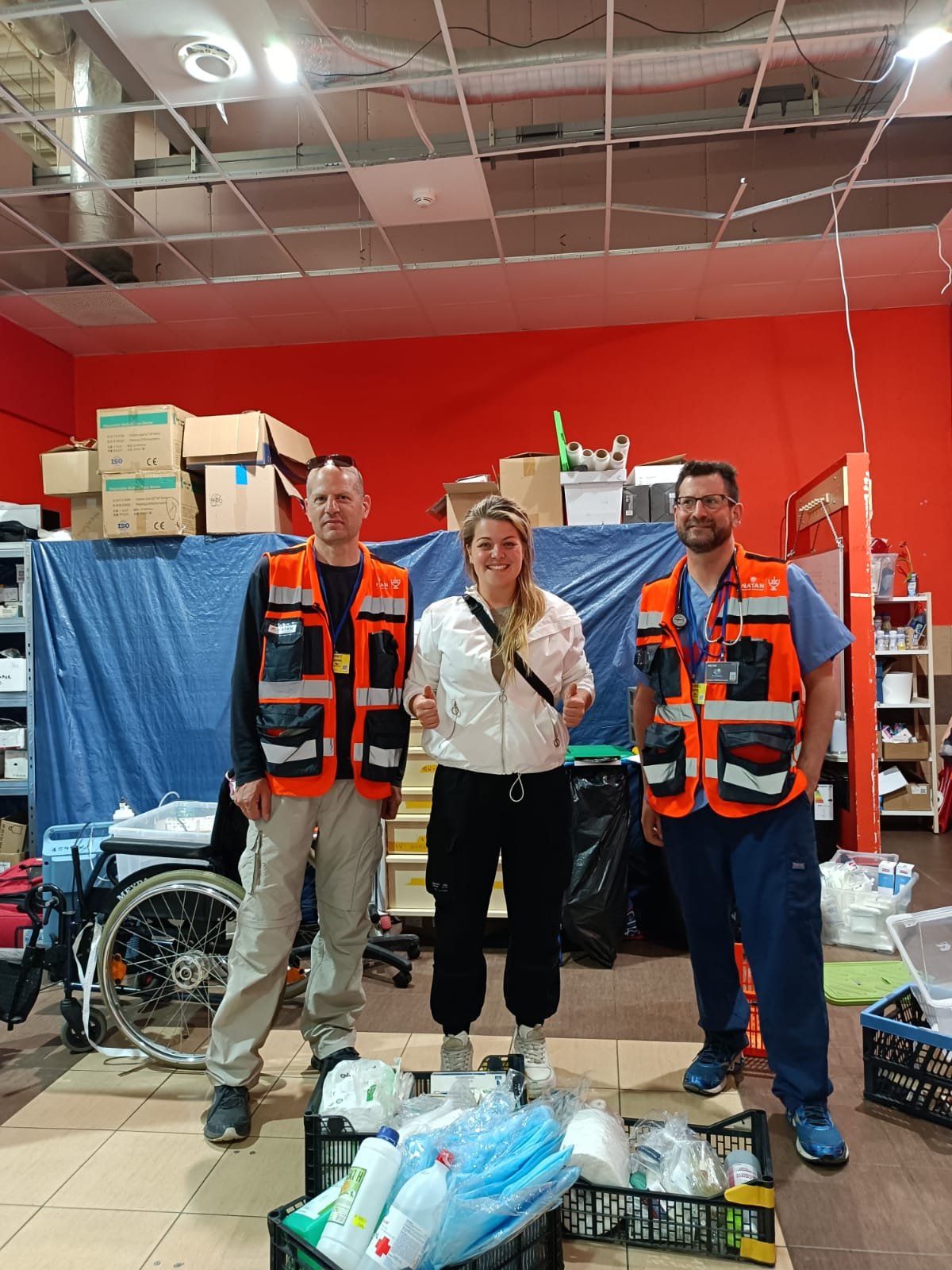 Head of mission Amit Kahn and Doctor Vitali Alefir with driver of German ambulance team that operates in Lviv and some of the equipment we were able to provide them.