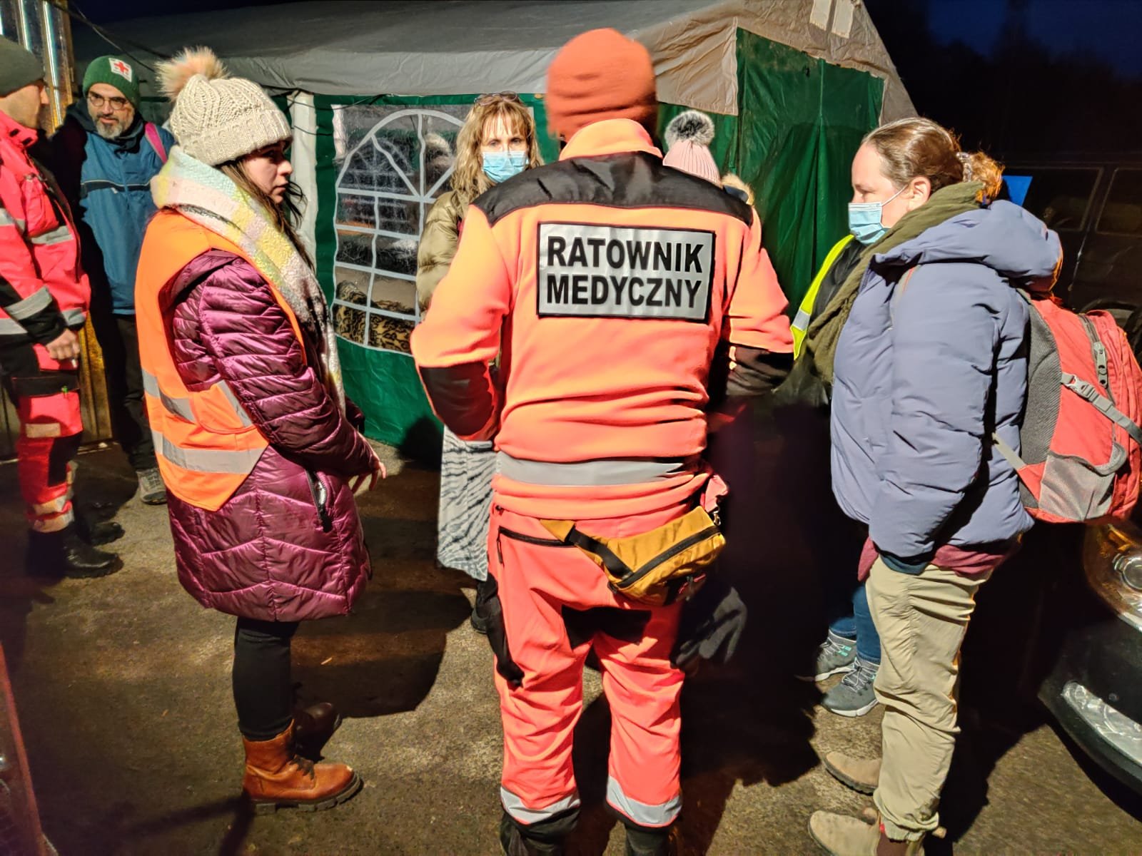 NATAN team members receive briefing at Poland-Ukraine border