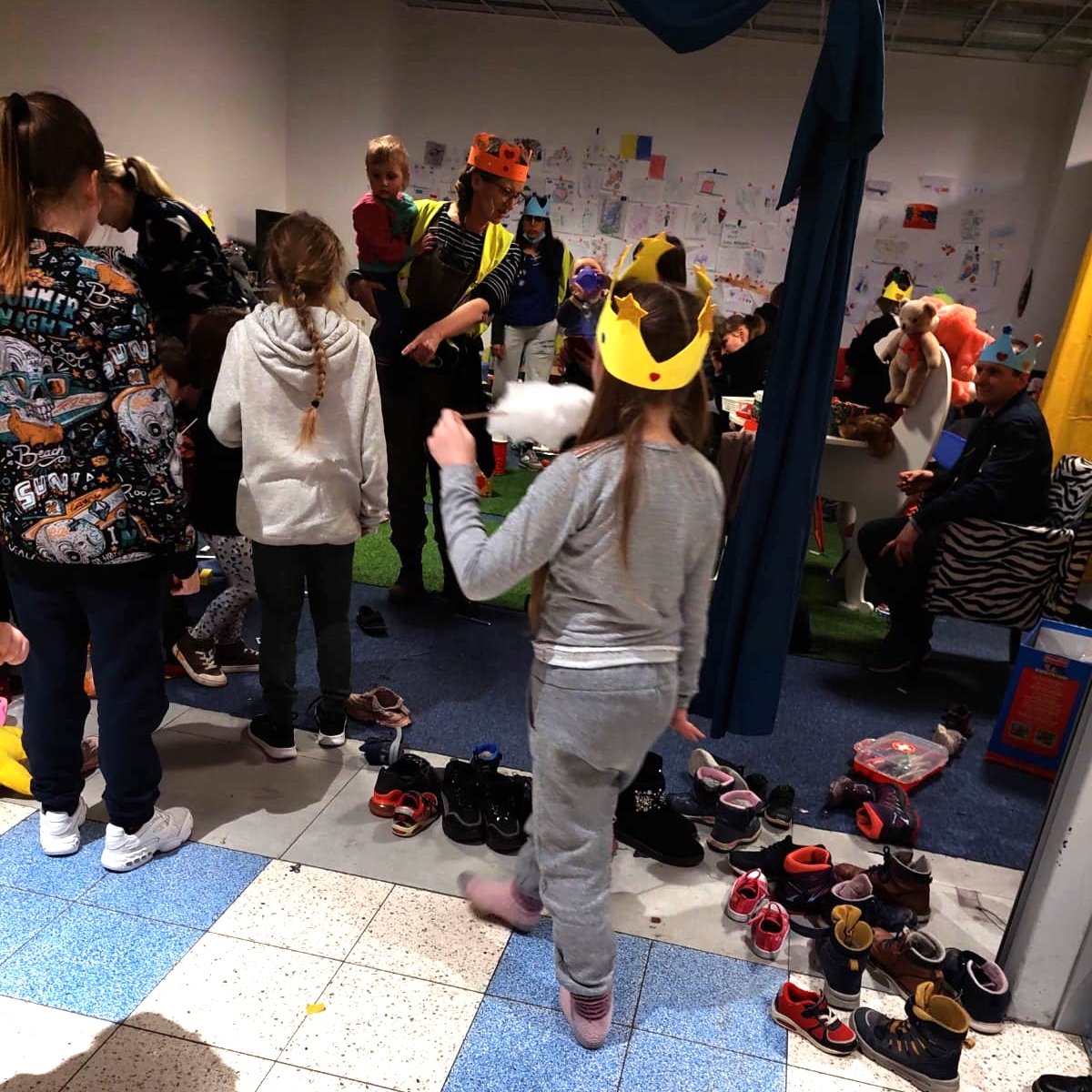 Children at the refugee center Purim party