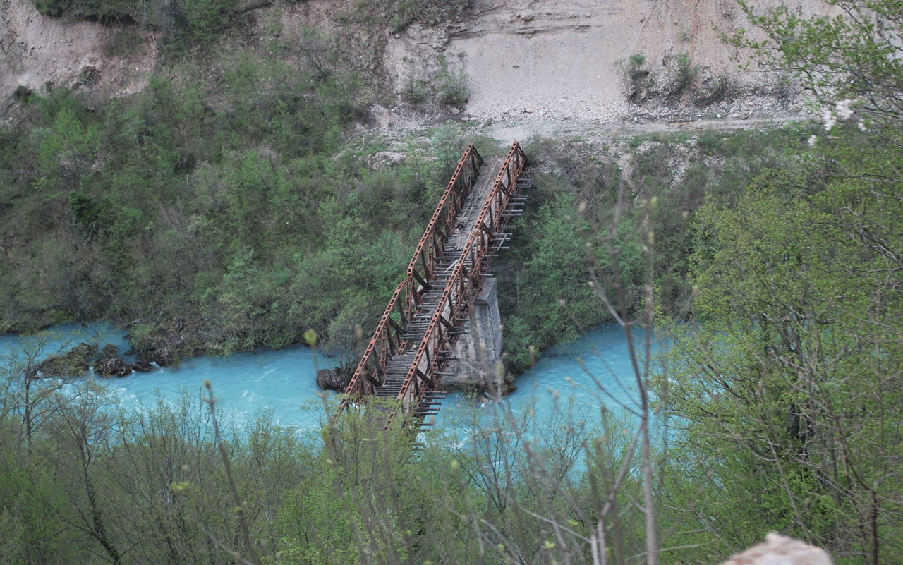 broken-bridge.gif