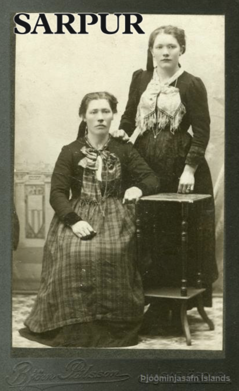 Júlíana Silfá Jónsdóttir and daughter Margrét Magnúsdóttir