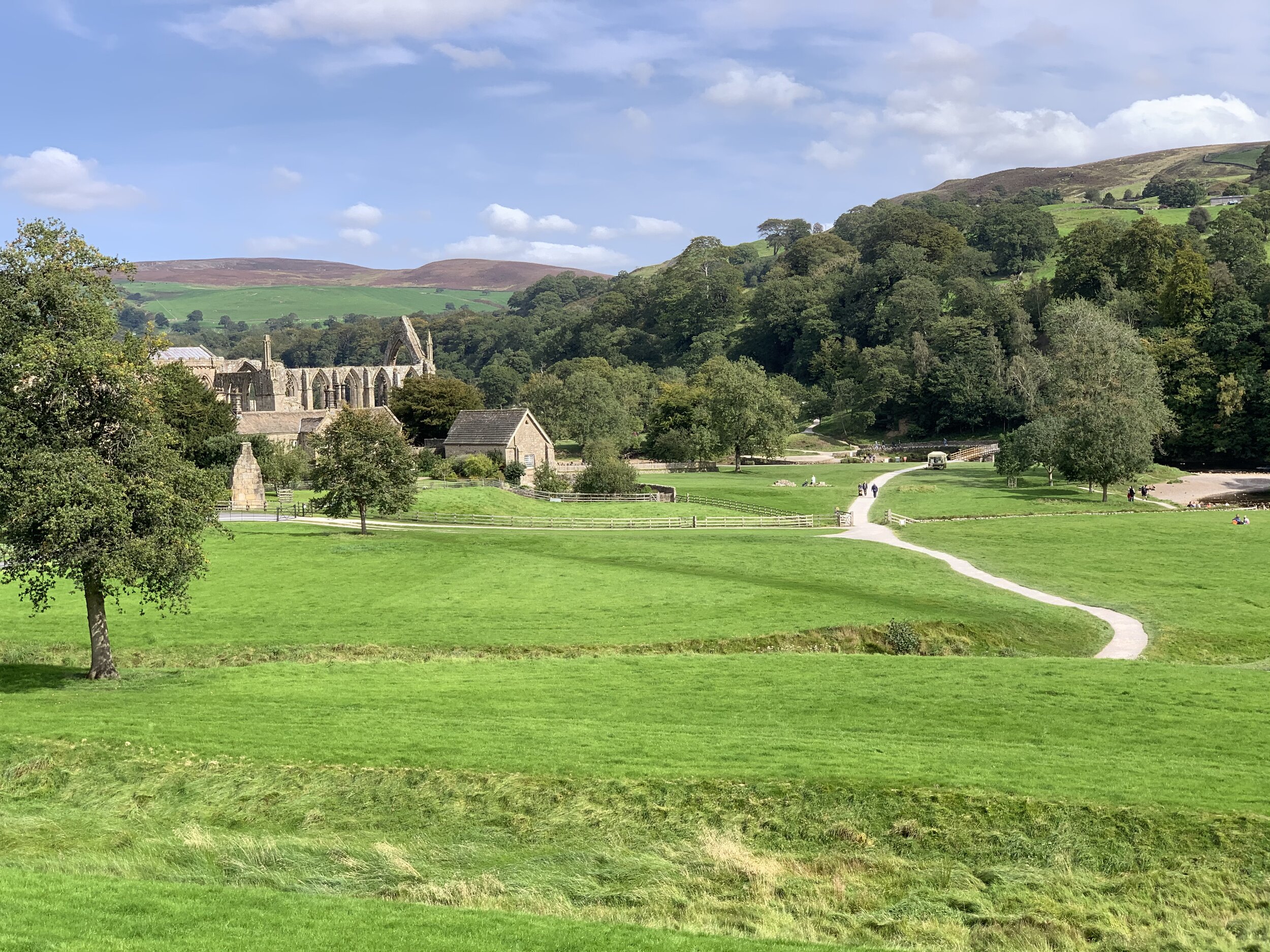 Gorgeous walk along the river