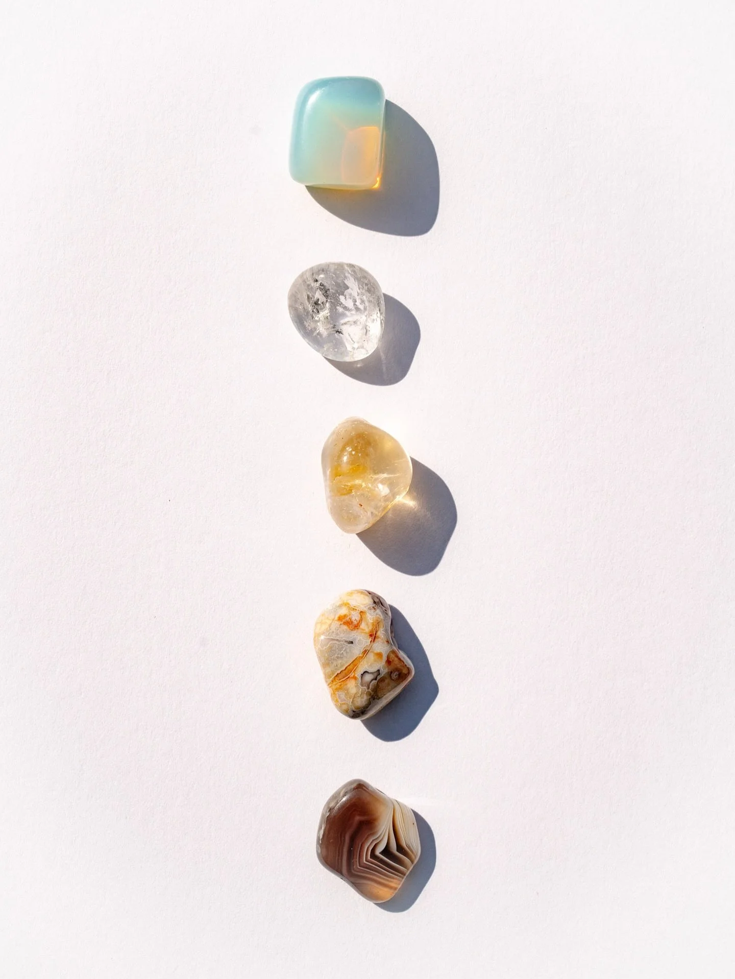 Anyone else obsessed with crystals? 🔮💎 Recently I rediscovered my love for those colorful and shiny nature objects (one is a synthetic one though, can you guess which one?)
.
.
.
#gemstones #nature #stilllife #crystals #opalite #agate #quartz #citr